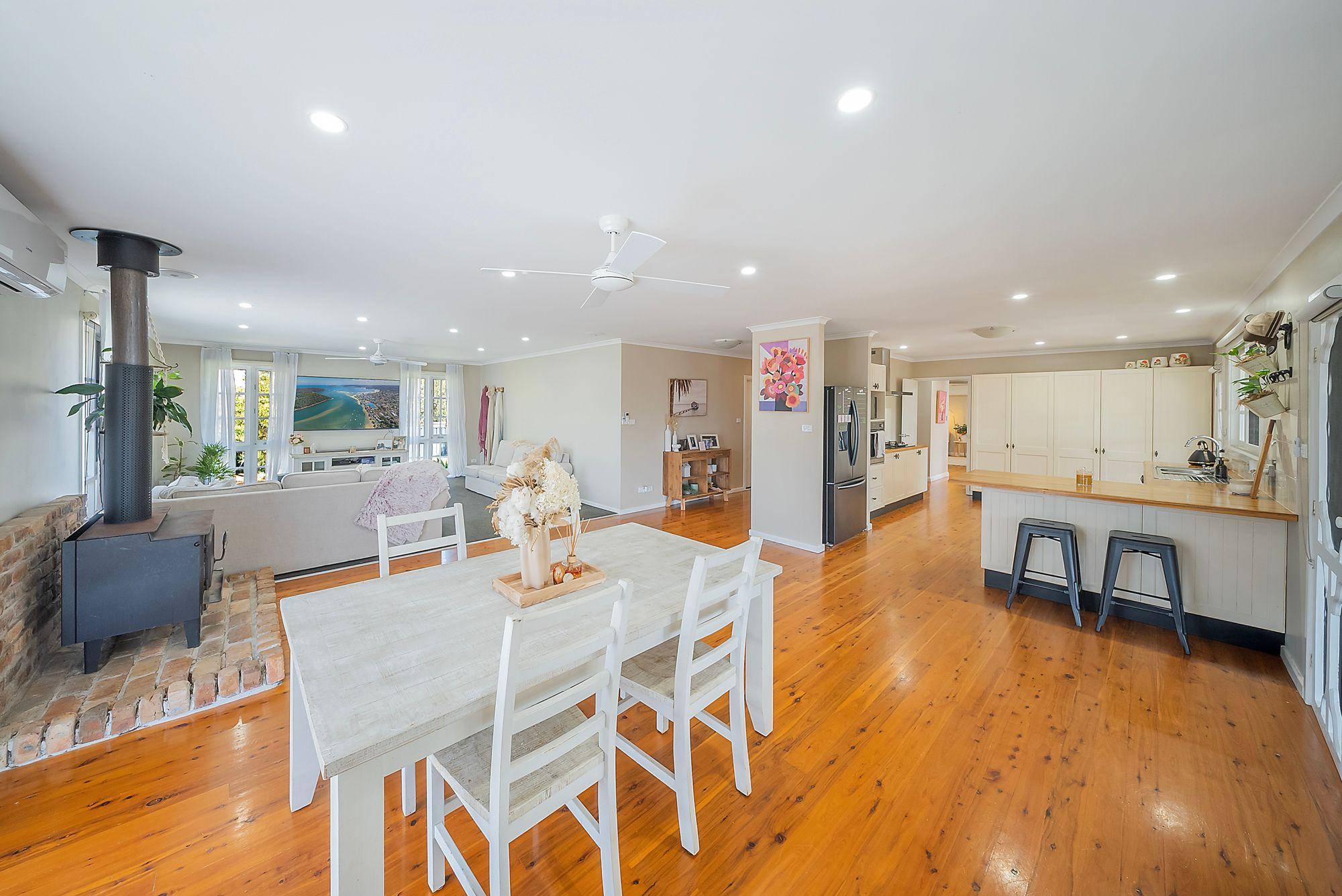House for Sale: East Seaham, NSW 2324, NSW, 2324
