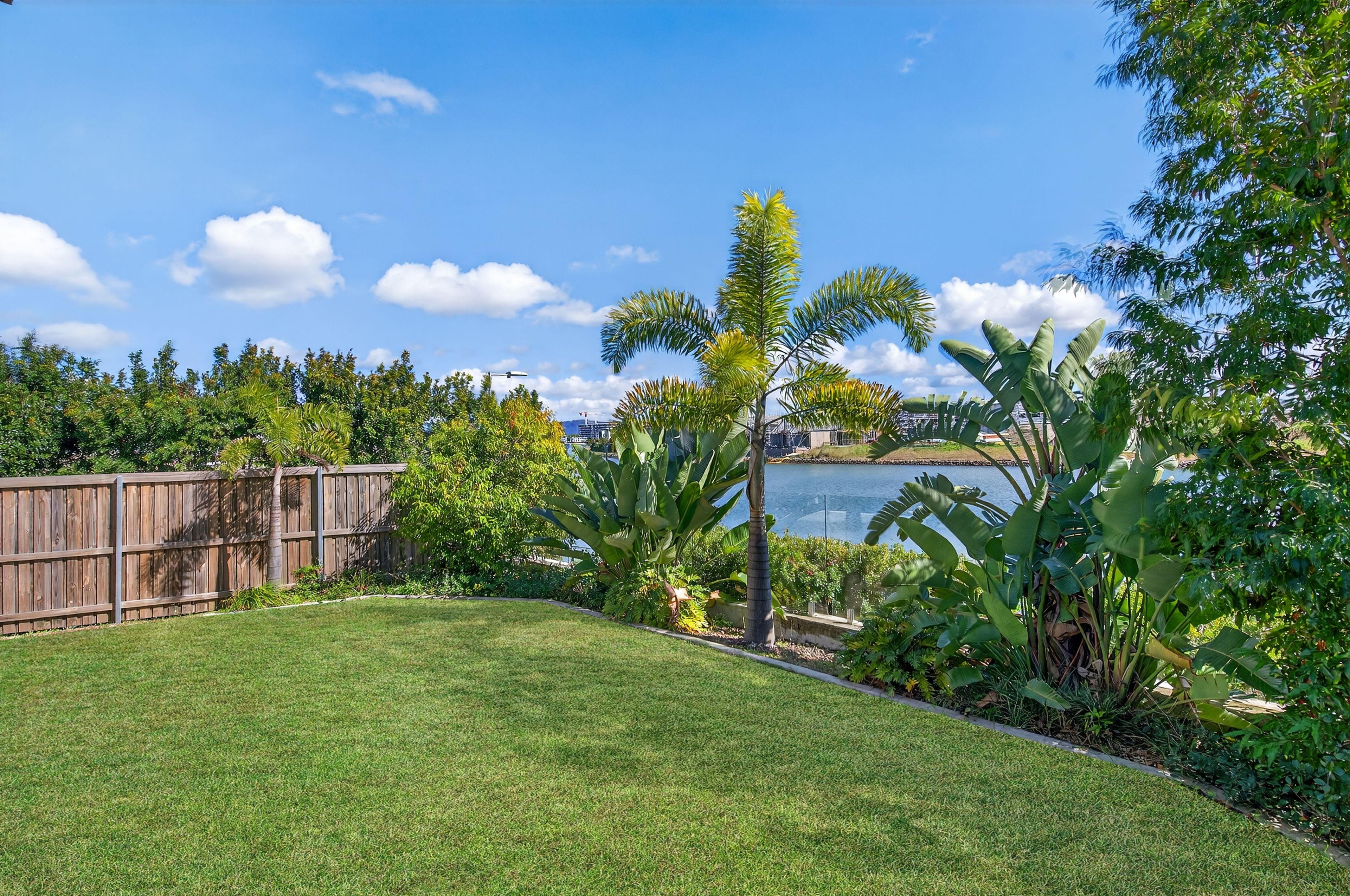House for Sale: Hope Island, QLD 4212, QLD, 4212