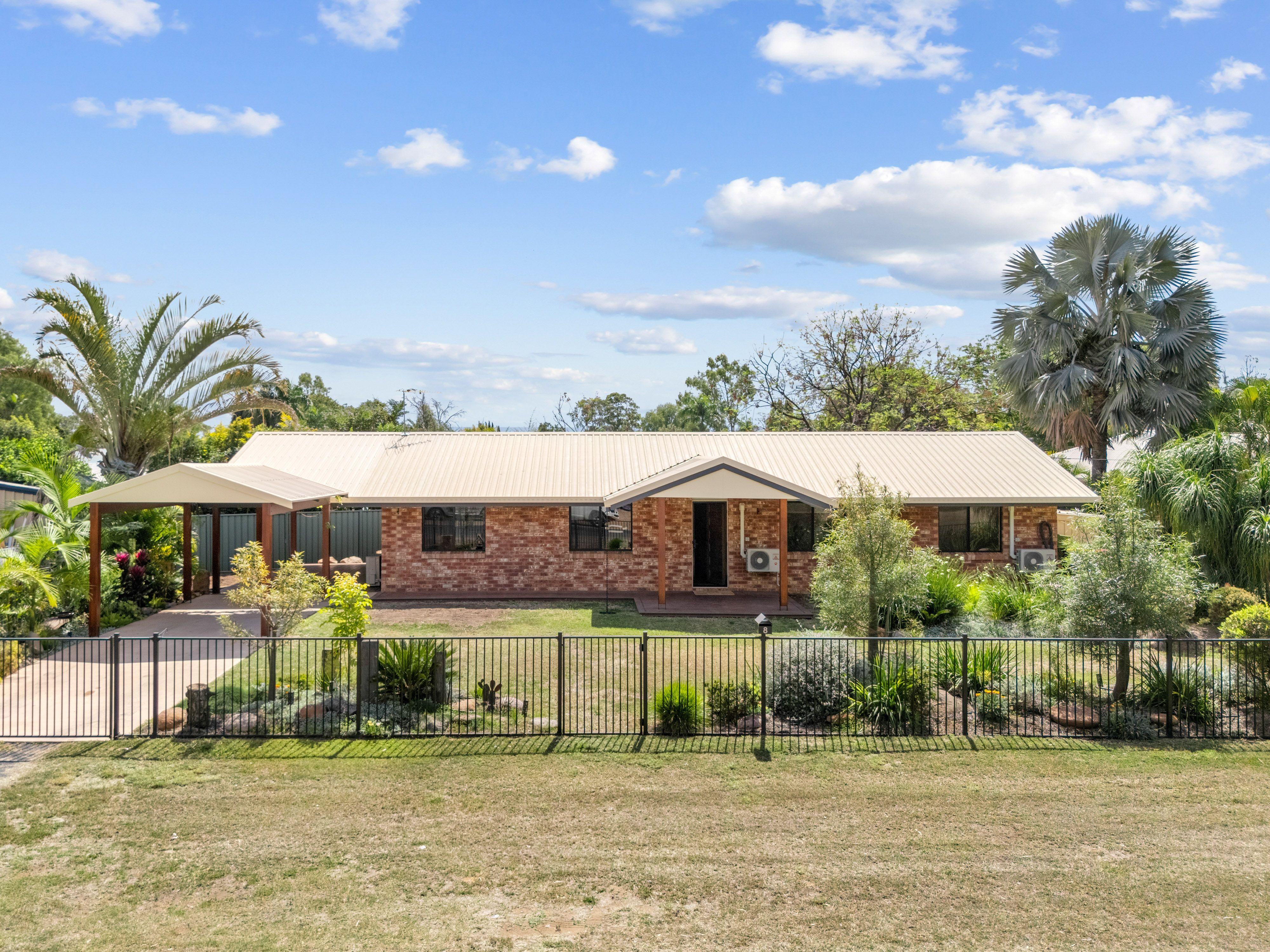 Prop-GPT: House: QLD Emerald, QLD 4720 Home For Sale