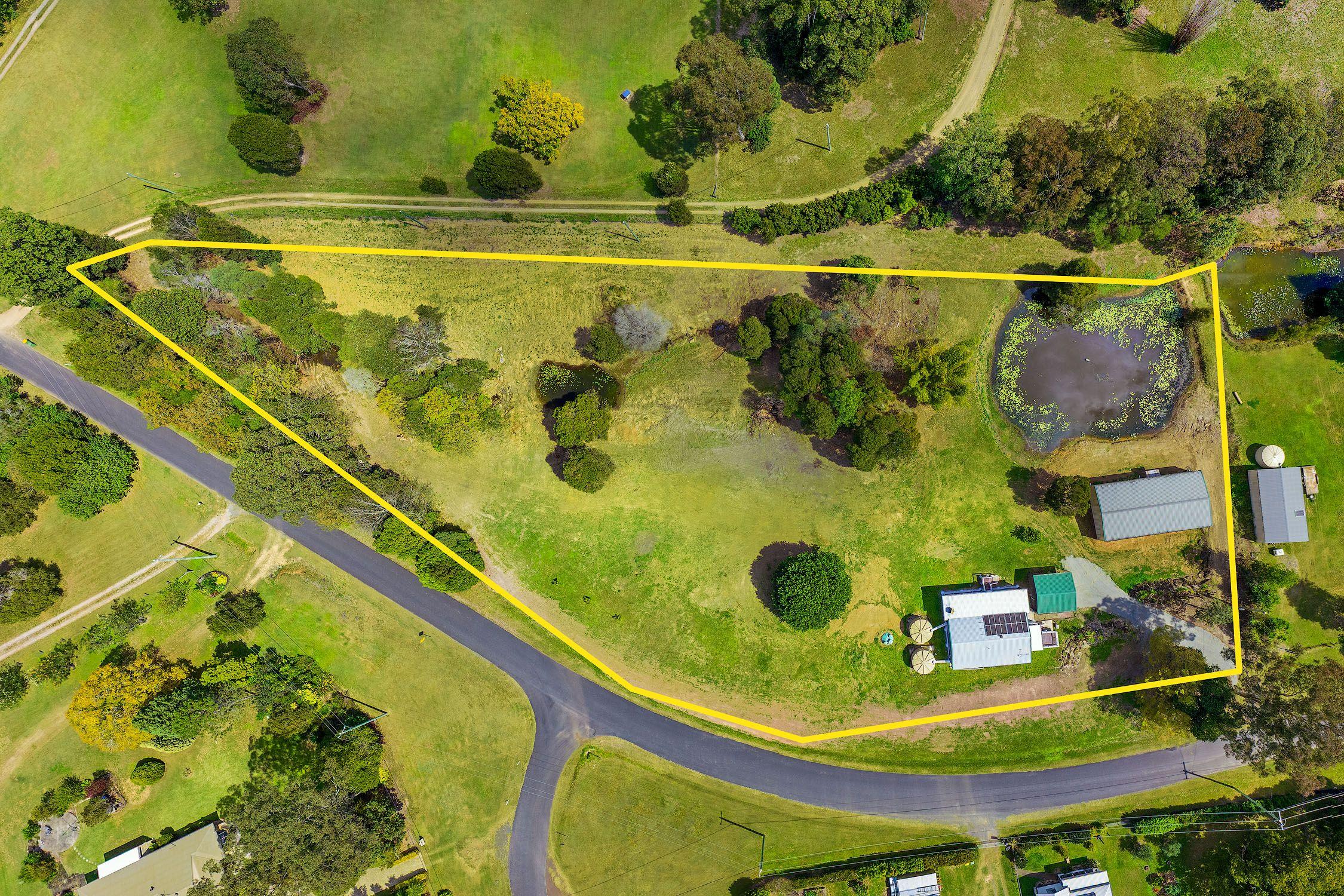 House for Sale: Chatsworth, QLD 4570, QLD, 4570