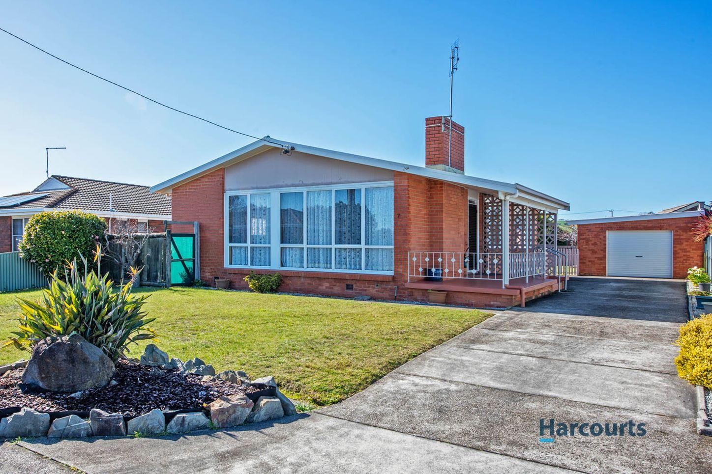 Prop-GPT: House: TAS Ulverstone, TAS 7315 Tasmania 7315