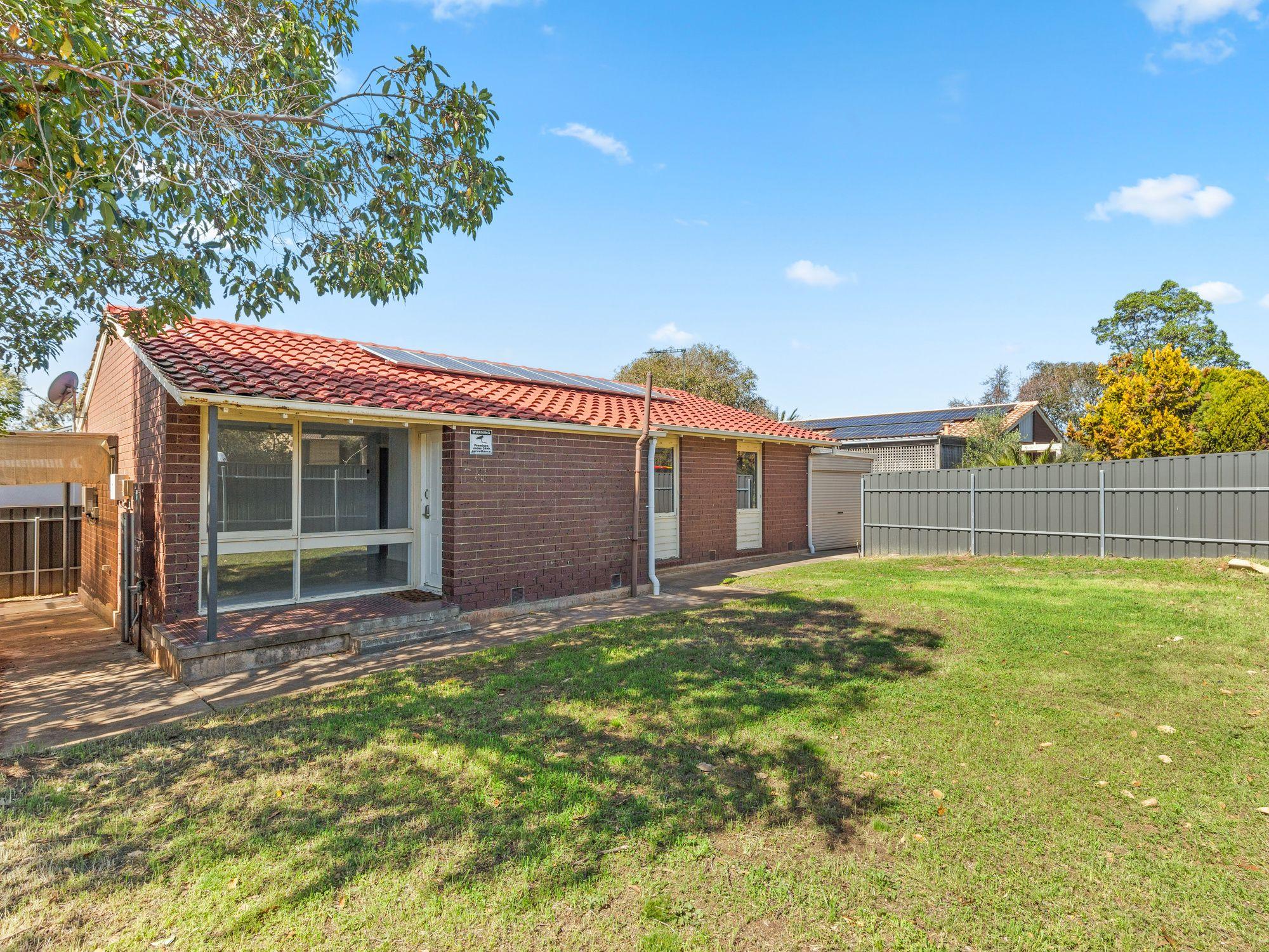 Prop-GPT: House: SA Morphett Vale, SA 5162 Home For Sale