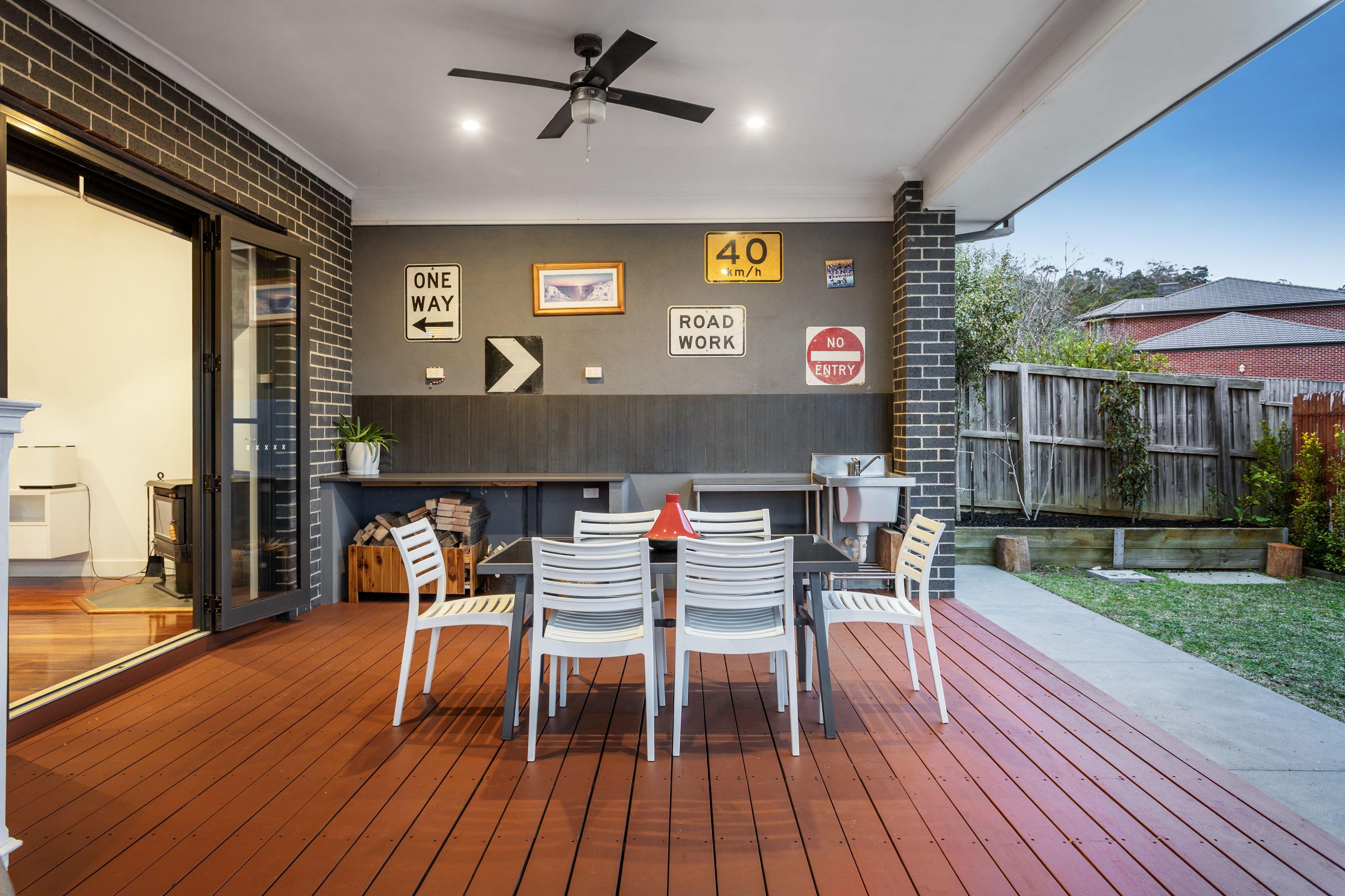 House for Sale: South Morang, VIC 3752, VIC, 3752