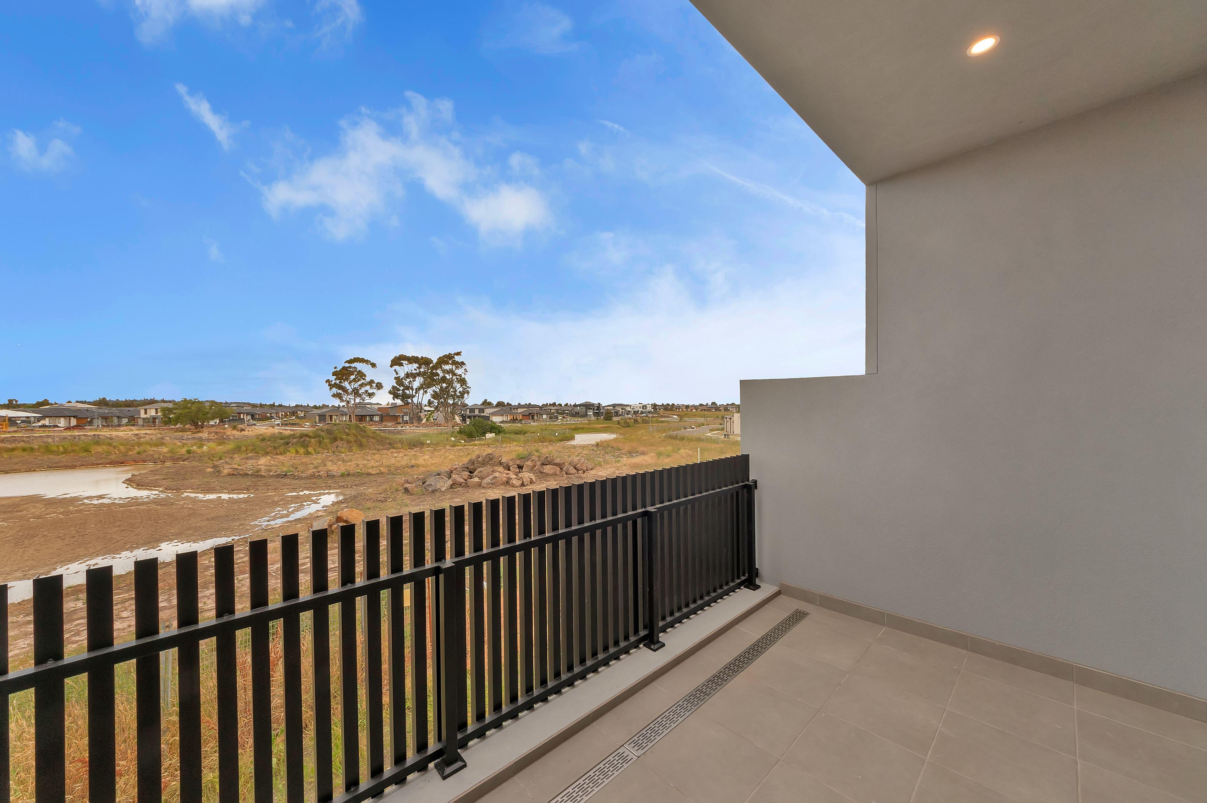 Townhouse for Sale: Craigieburn, VIC 3064, VIC, 3064