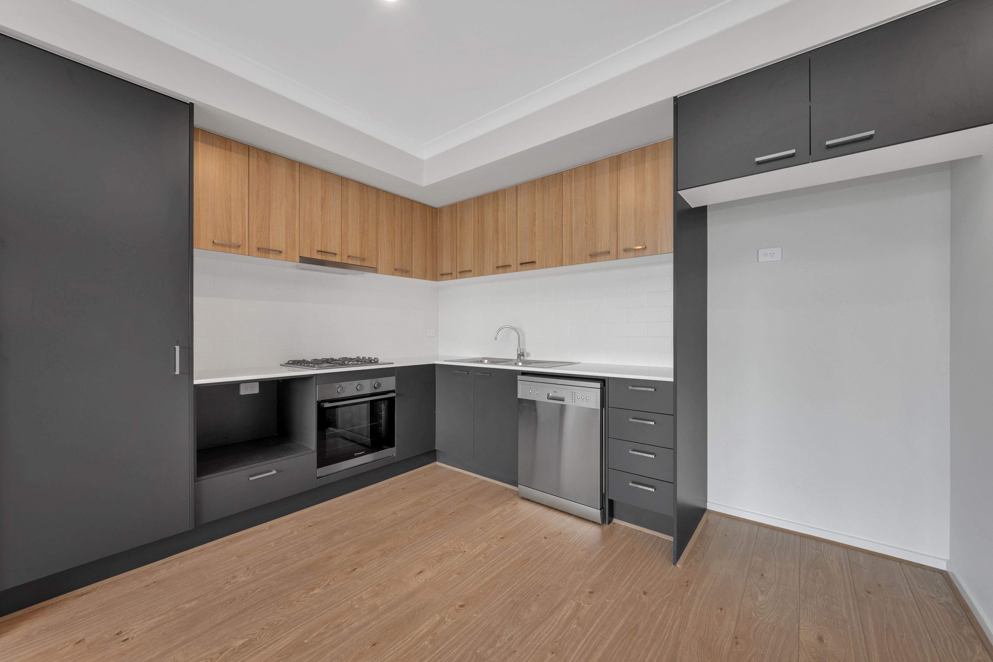 Townhouse for Sale: Craigieburn, VIC 3064, VIC, 3064