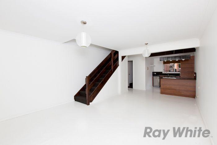 Townhouse for Sale: Cooks Hill, NSW 2300, NSW, 2300