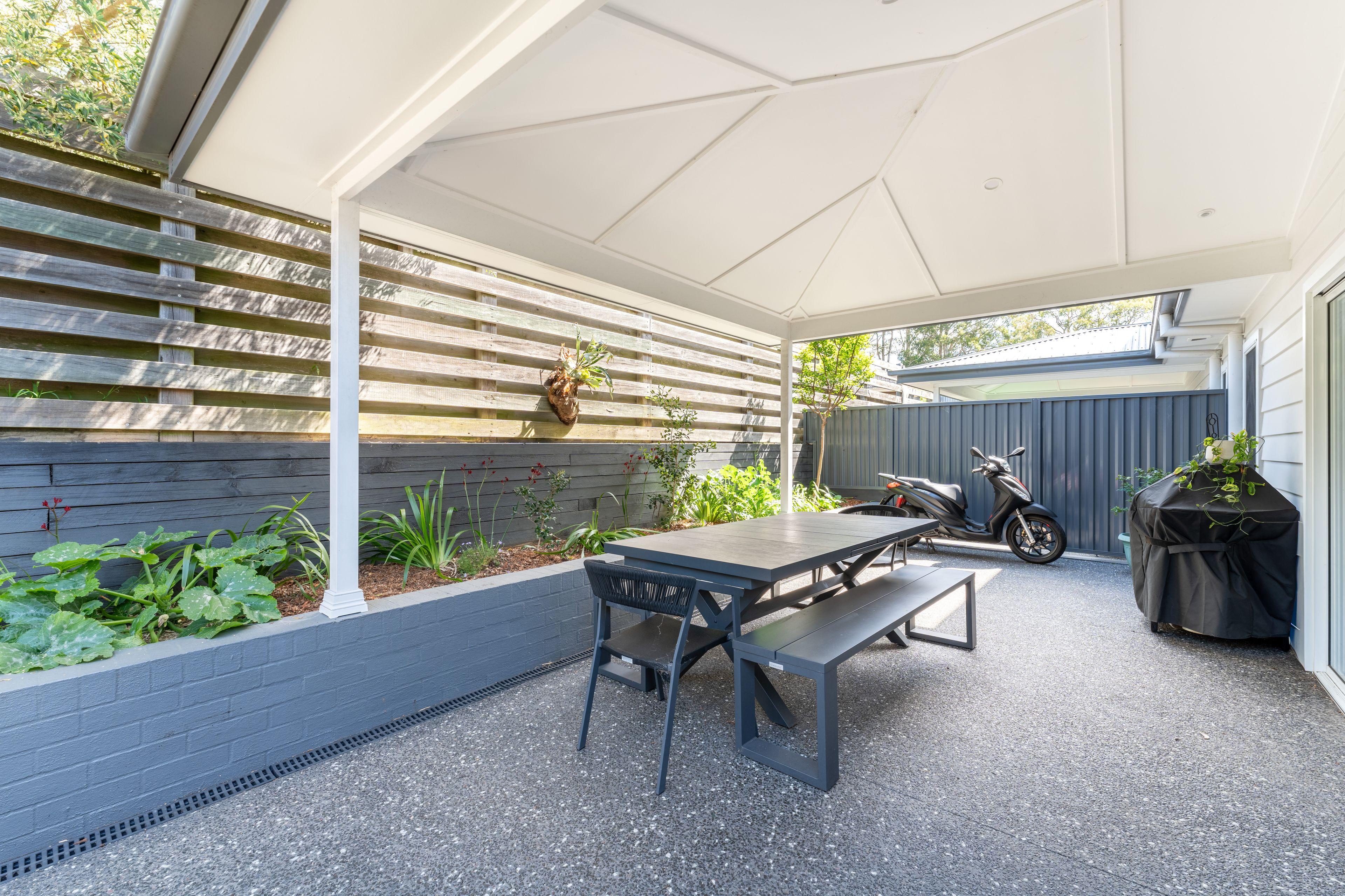 DuplexSemi-detached for Sale: Helensburgh, NSW 2508, NSW, 2508