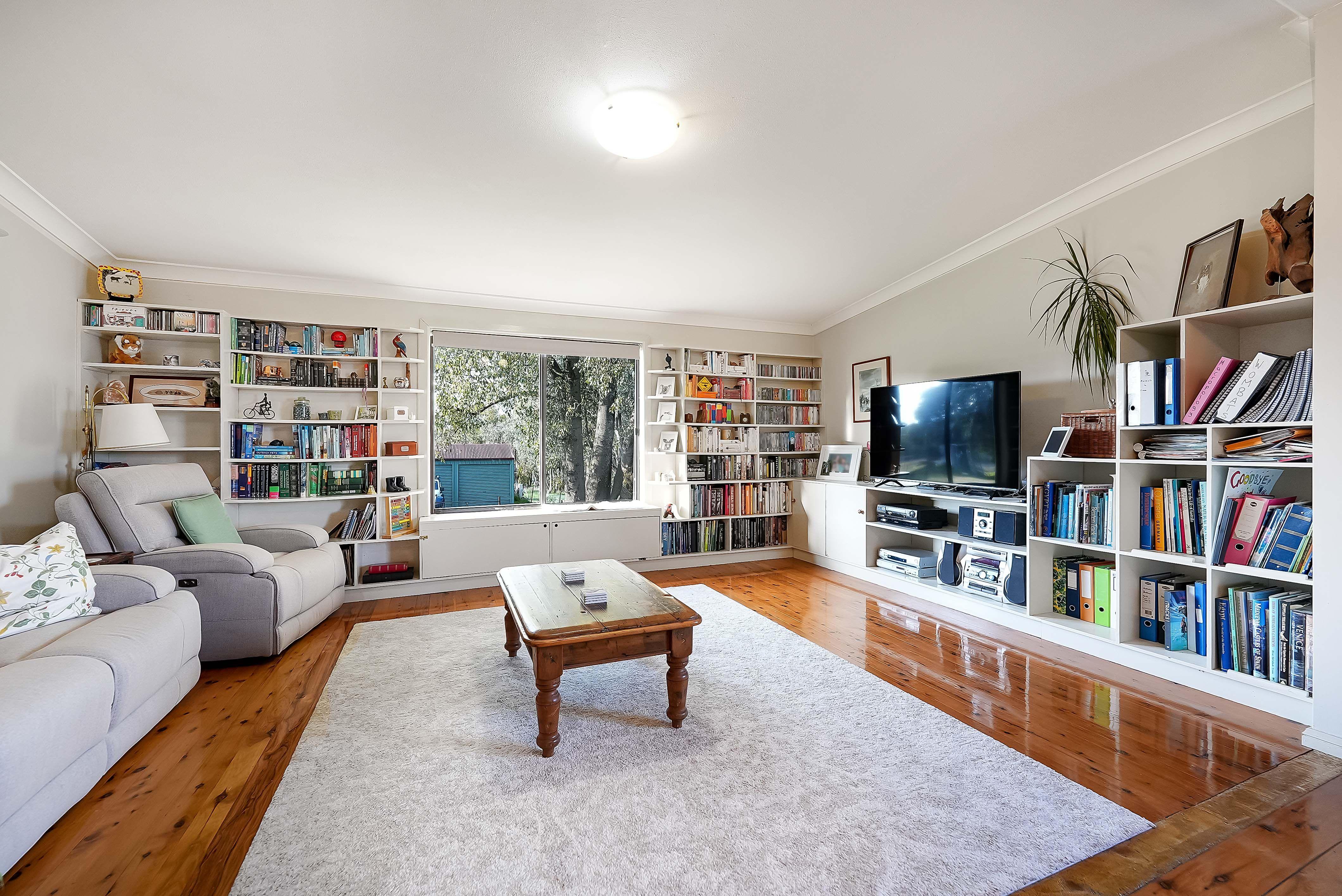 Prop-GPT: House: NSW Lyndhurst, NSW 2797 Home For Sale
