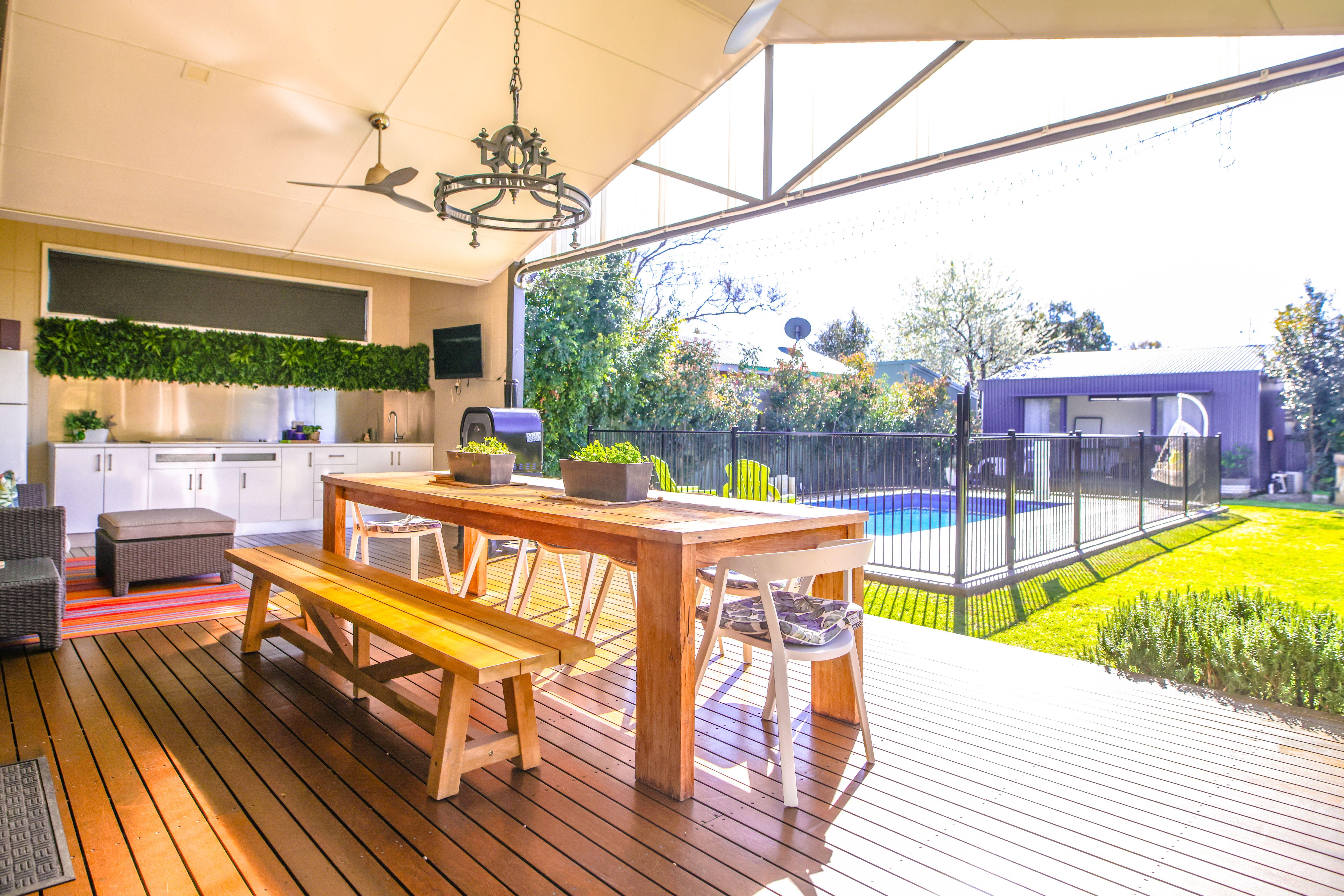 Prop-GPT: House: NSW Deniliquin, NSW 2710 Home For Sale