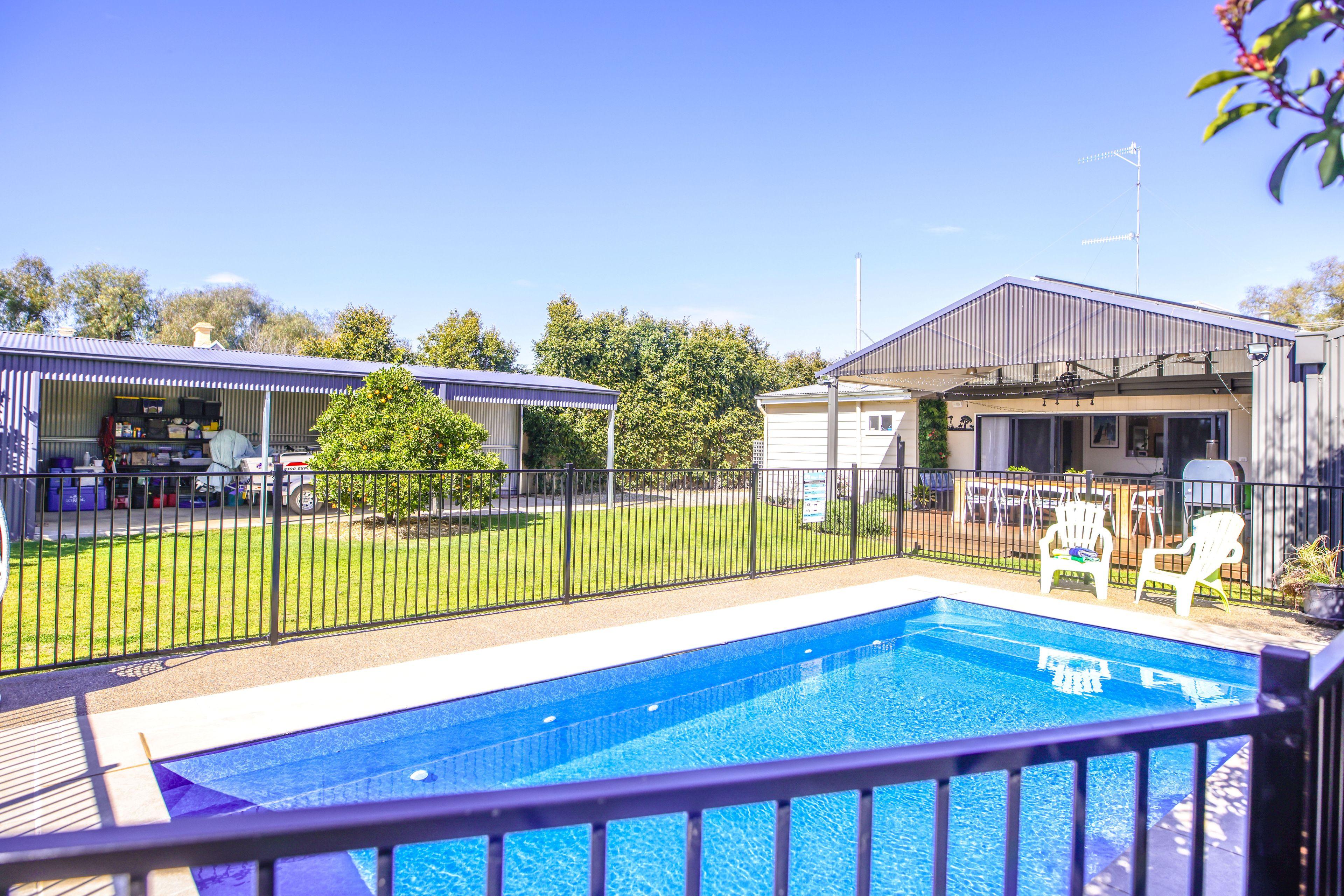 House for Sale: Deniliquin, NSW 2710, NSW, 2710