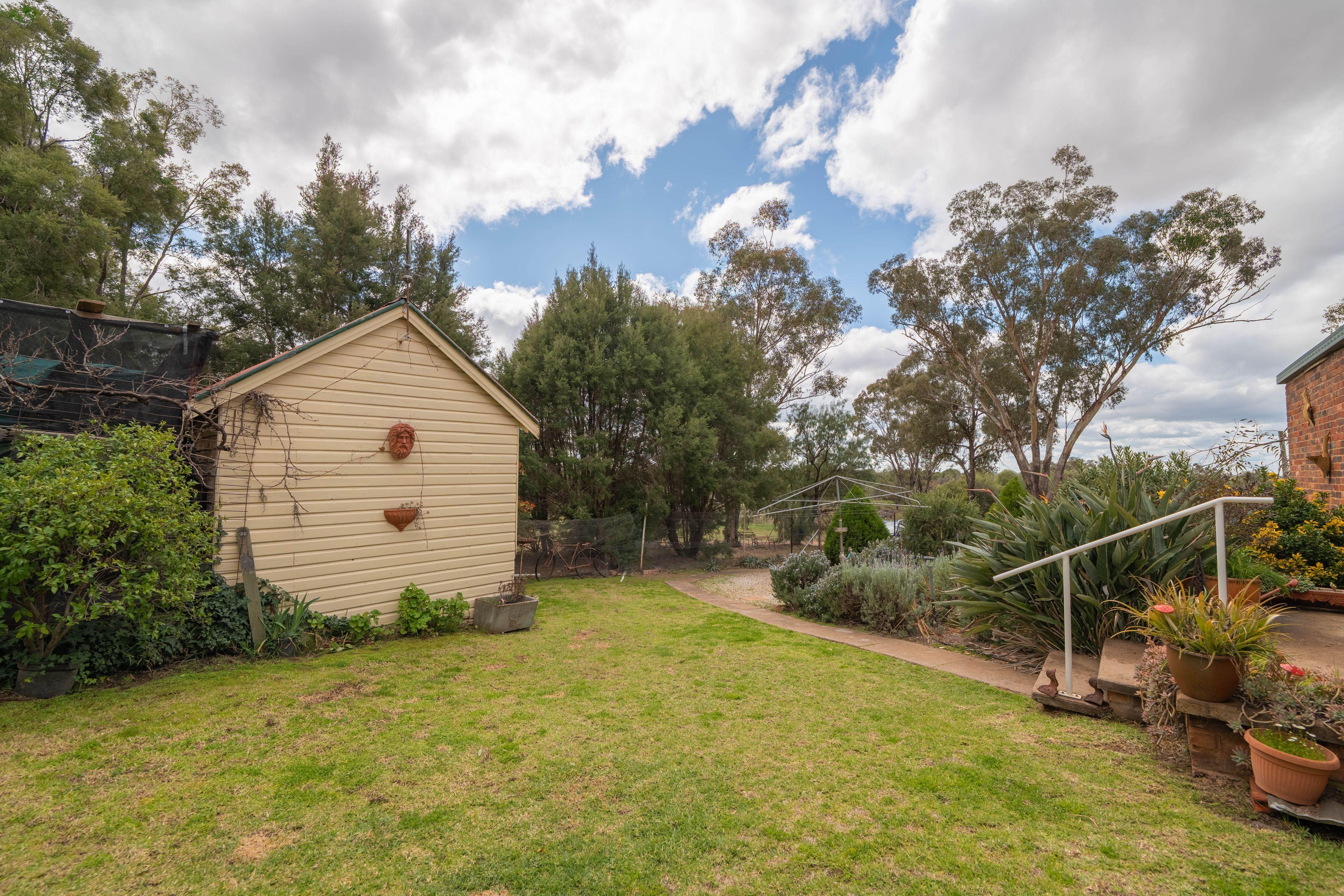 House for Sale: Barmedman, NSW 2668, NSW, 2668