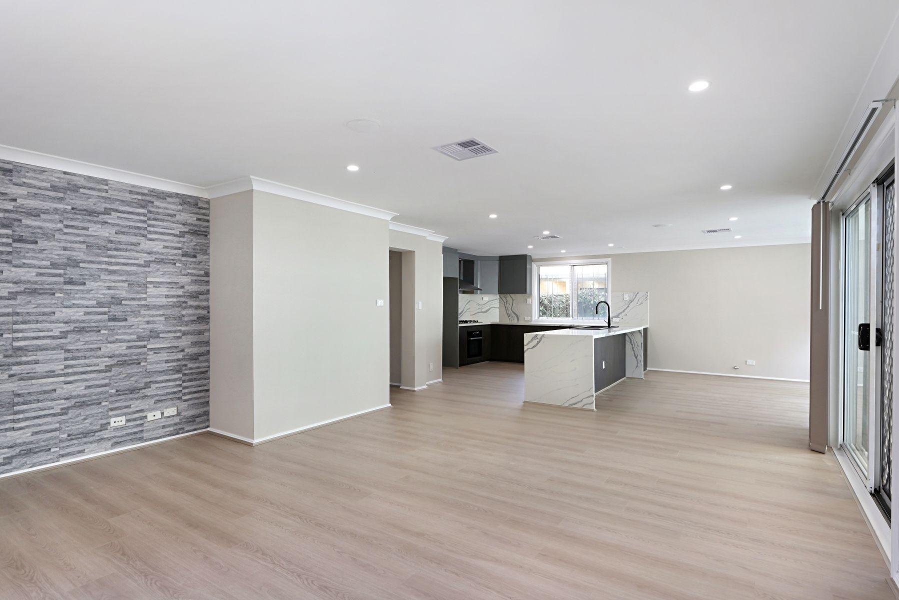 House for Sale: Glenmore Park, NSW 2745, NSW, 2745