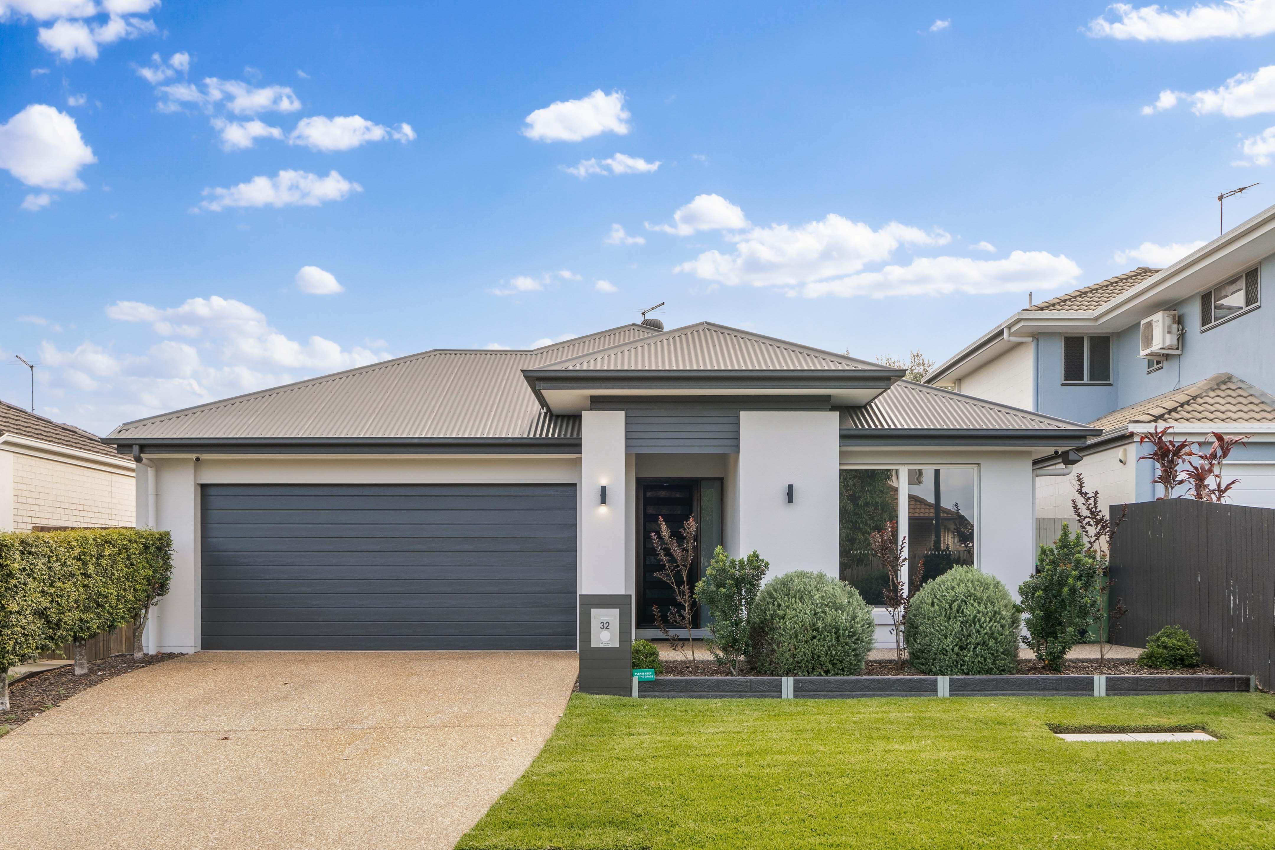 Prop-GPT: House: QLD North Lakes, QLD 4509 Home For Sale