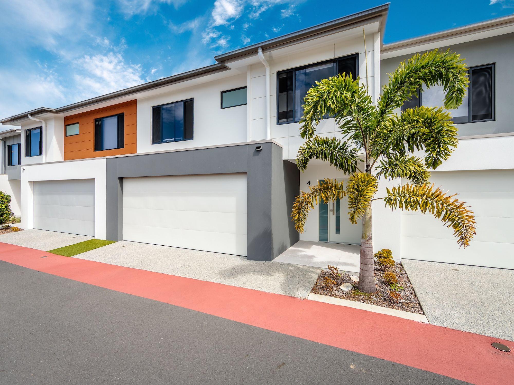 Prop-GPT: Apartment: QLD Merrimac, QLD 4226 Home For Sale