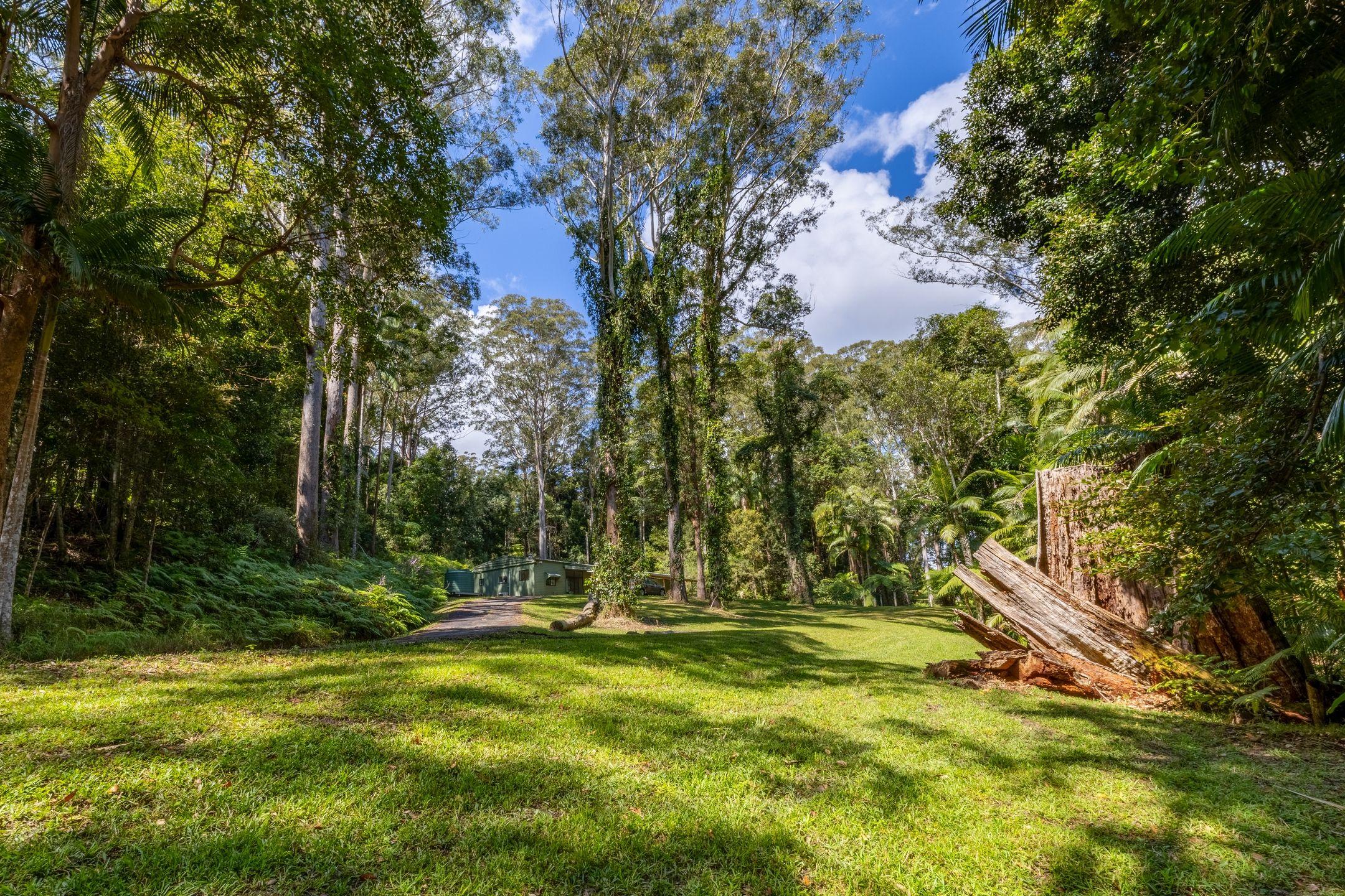Prop-GPT: Acreage/Semi-Rural: QLD Flaxton, QLD 4560 Home For Sale