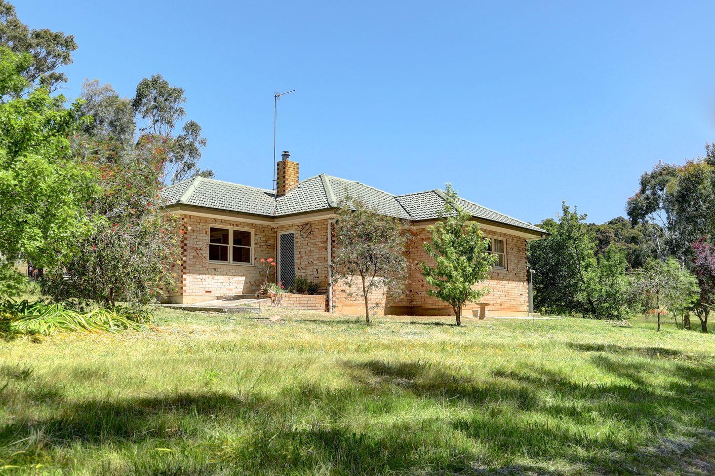 Prop-GPT: House: SA Bradbury, SA 5153 South Australia 5153