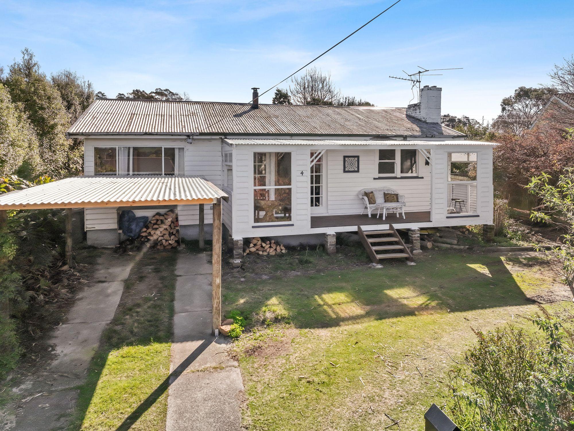 House for Sale: Gravelly Beach, TAS 7276, TAS, 7276