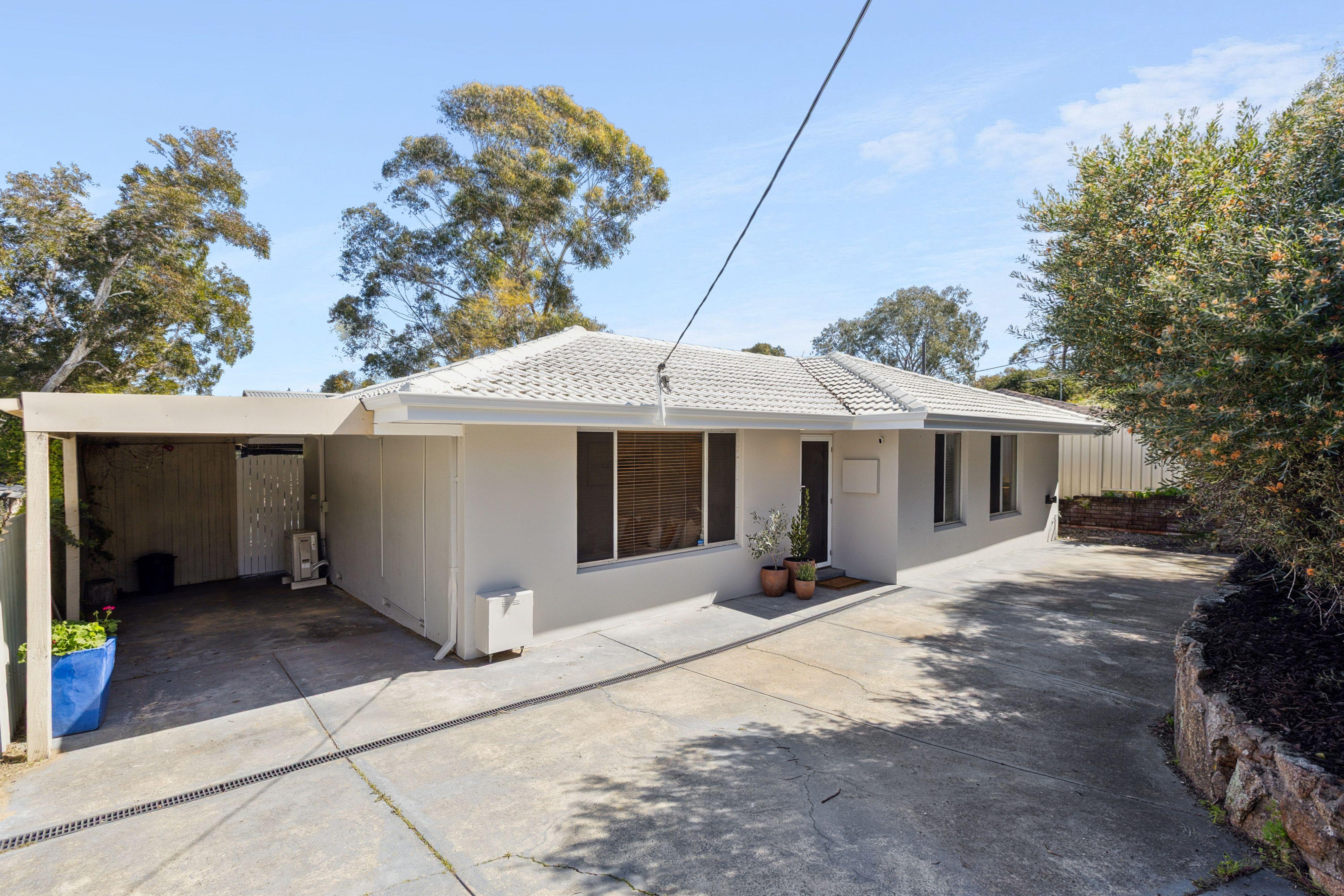 House for Sale: Duncraig, WA 6023, WA, 6023