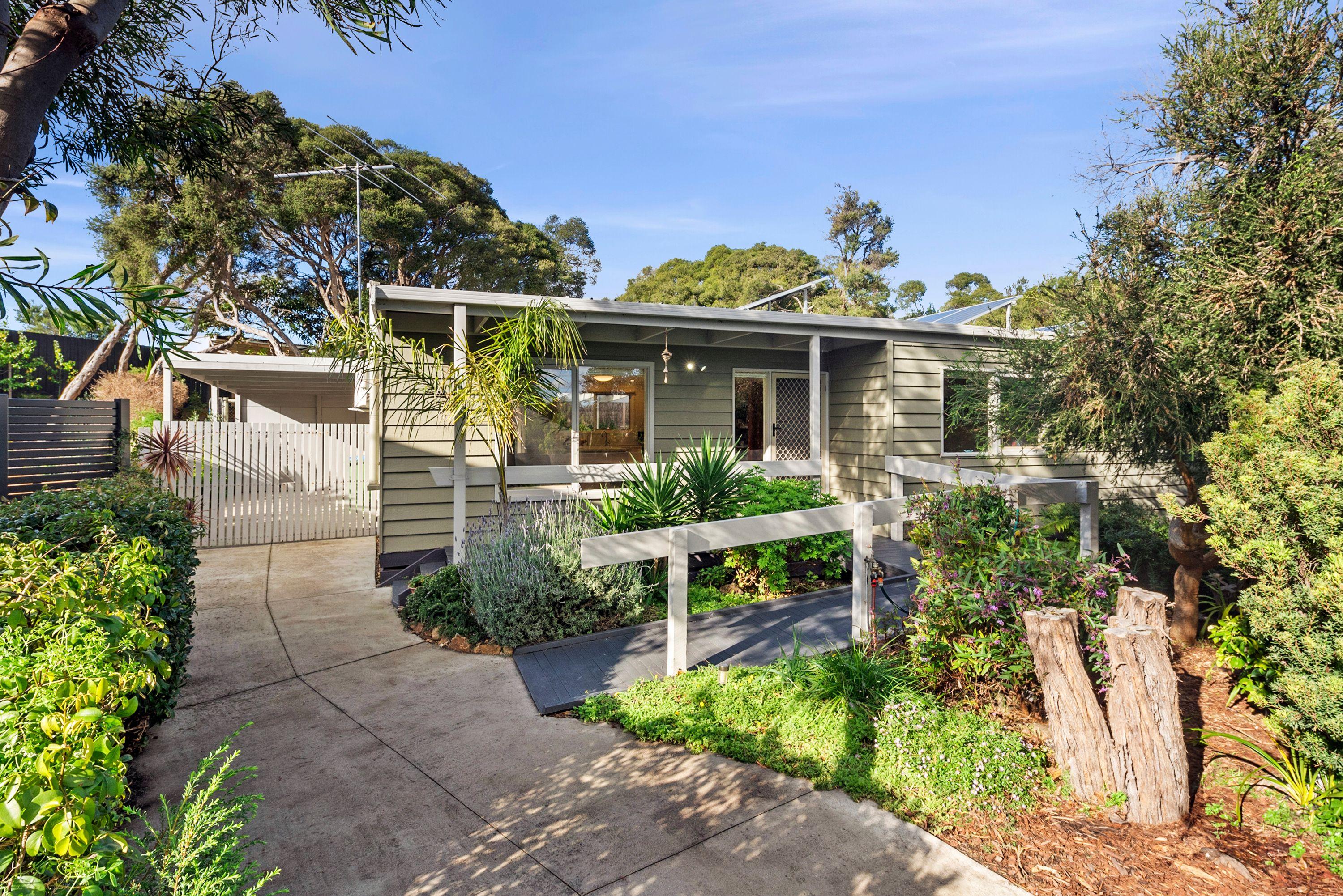 Prop-GPT: House: VIC Tootgarook, VIC 3941 Home For Sale