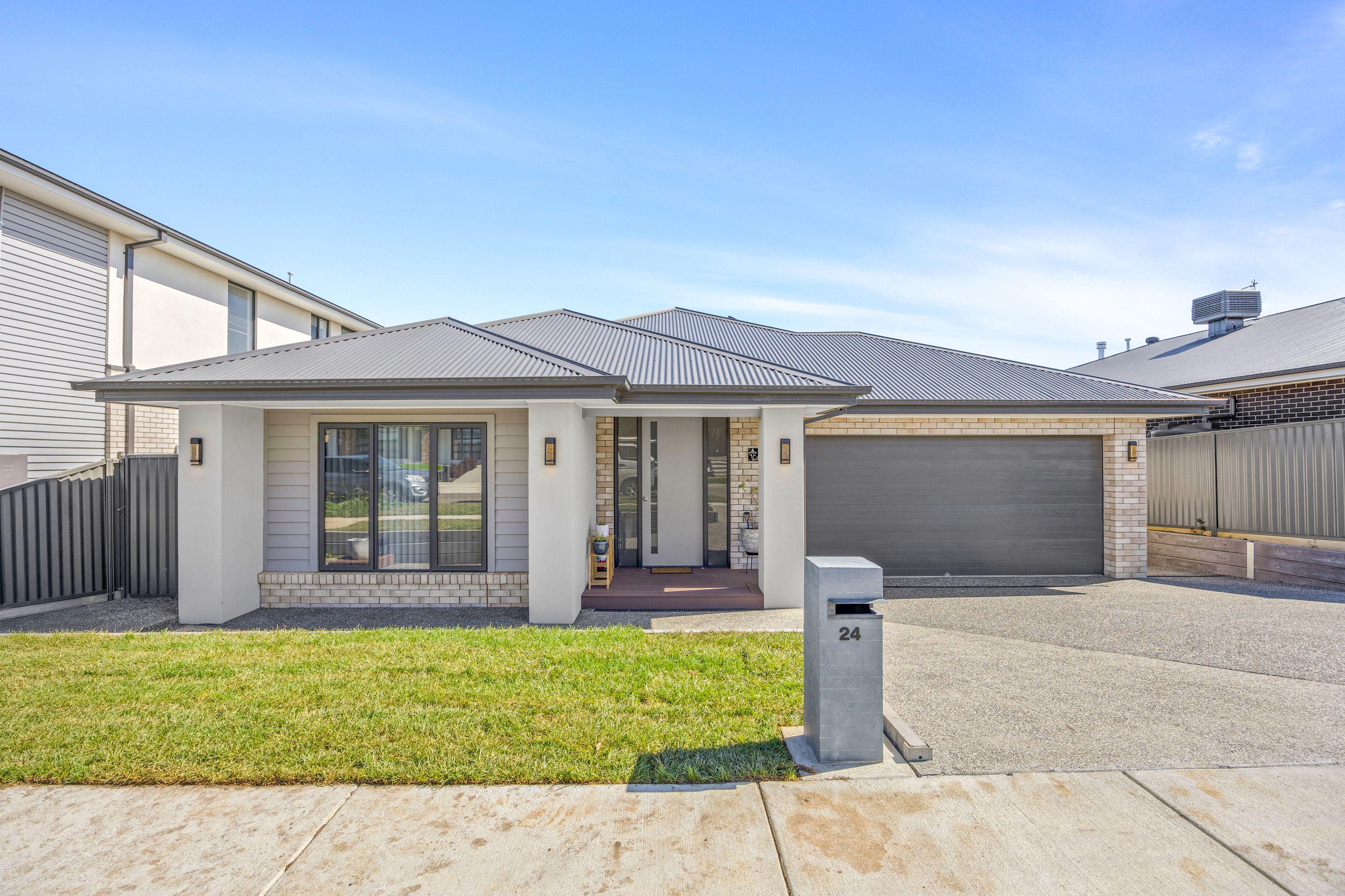 Prop-GPT: House: VIC Lucas, VIC 3350 Home For Sale