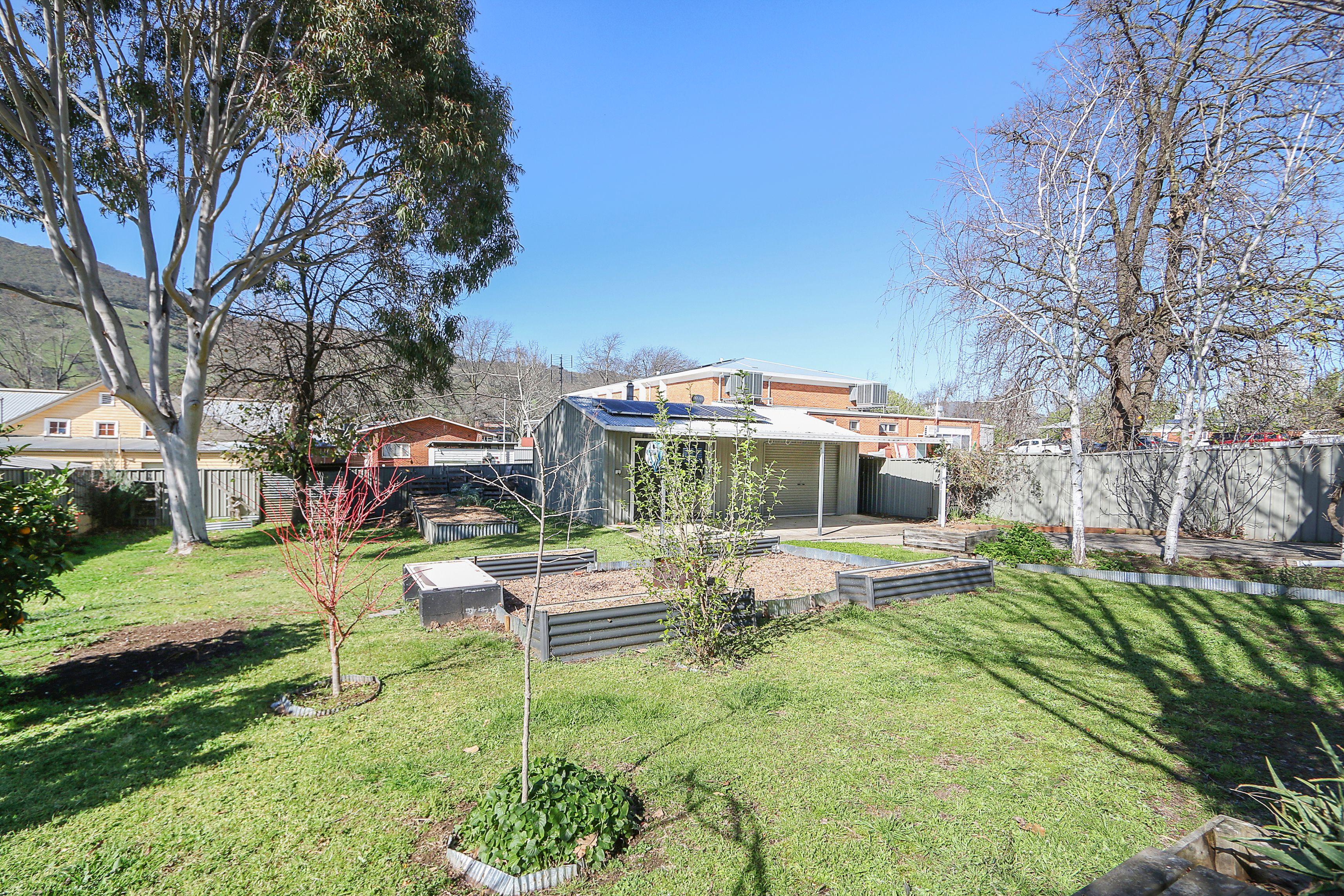 House for Sale: Tallangatta, VIC 3700, VIC, 3700