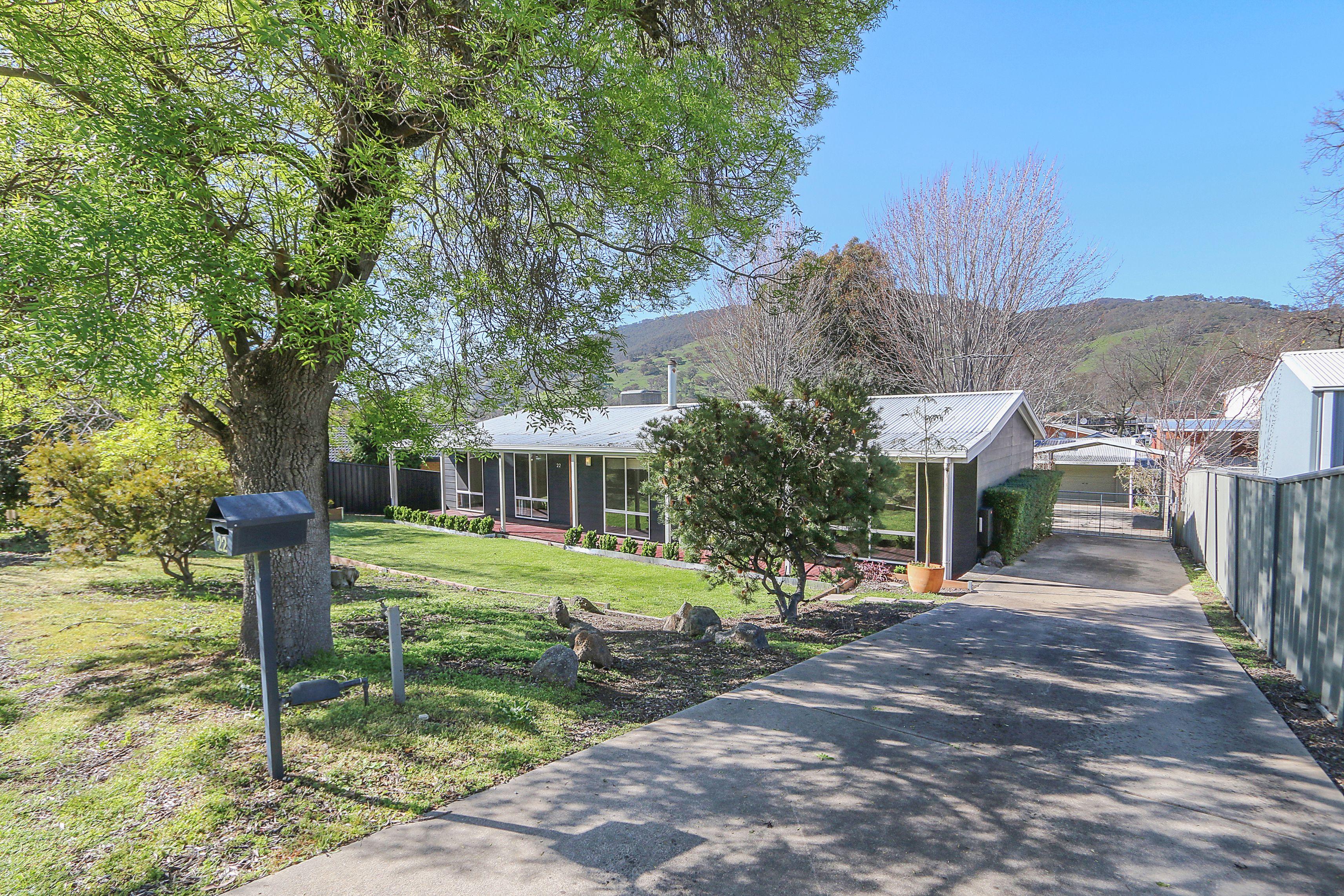 House for Sale: Tallangatta, VIC 3700, VIC, 3700