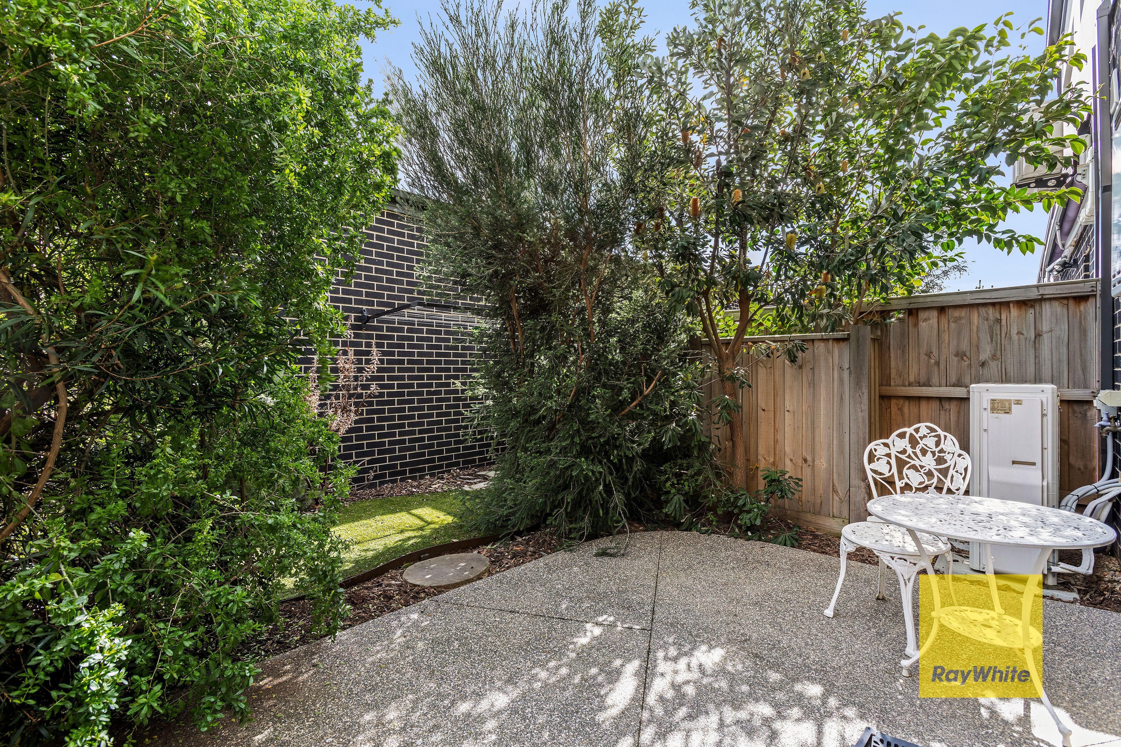 Townhouse for Sale: Armstrong Creek, VIC 3217, VIC, 3217