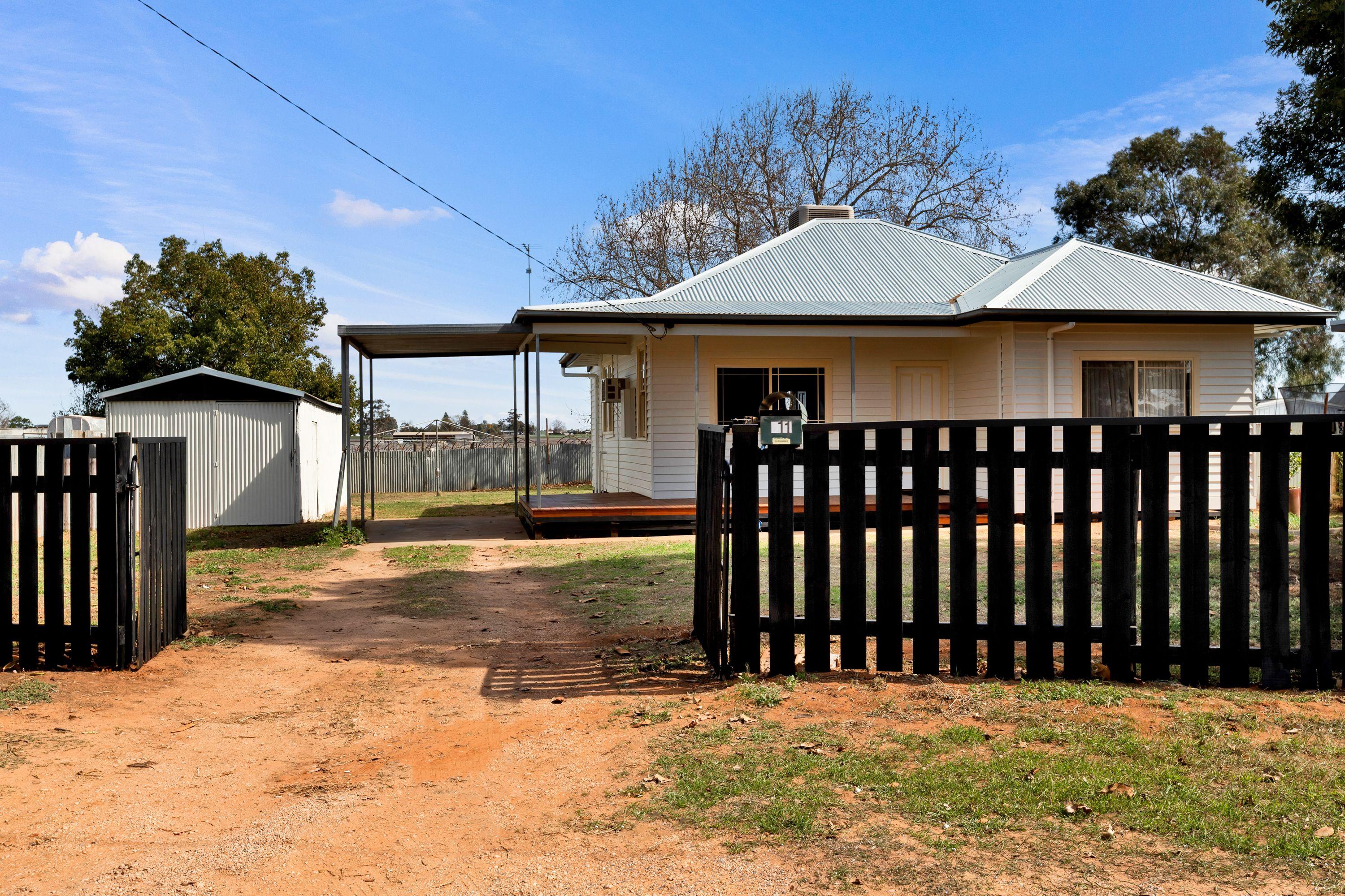 House for Sale: Red Cliffs, VIC 3496, VIC, 3496