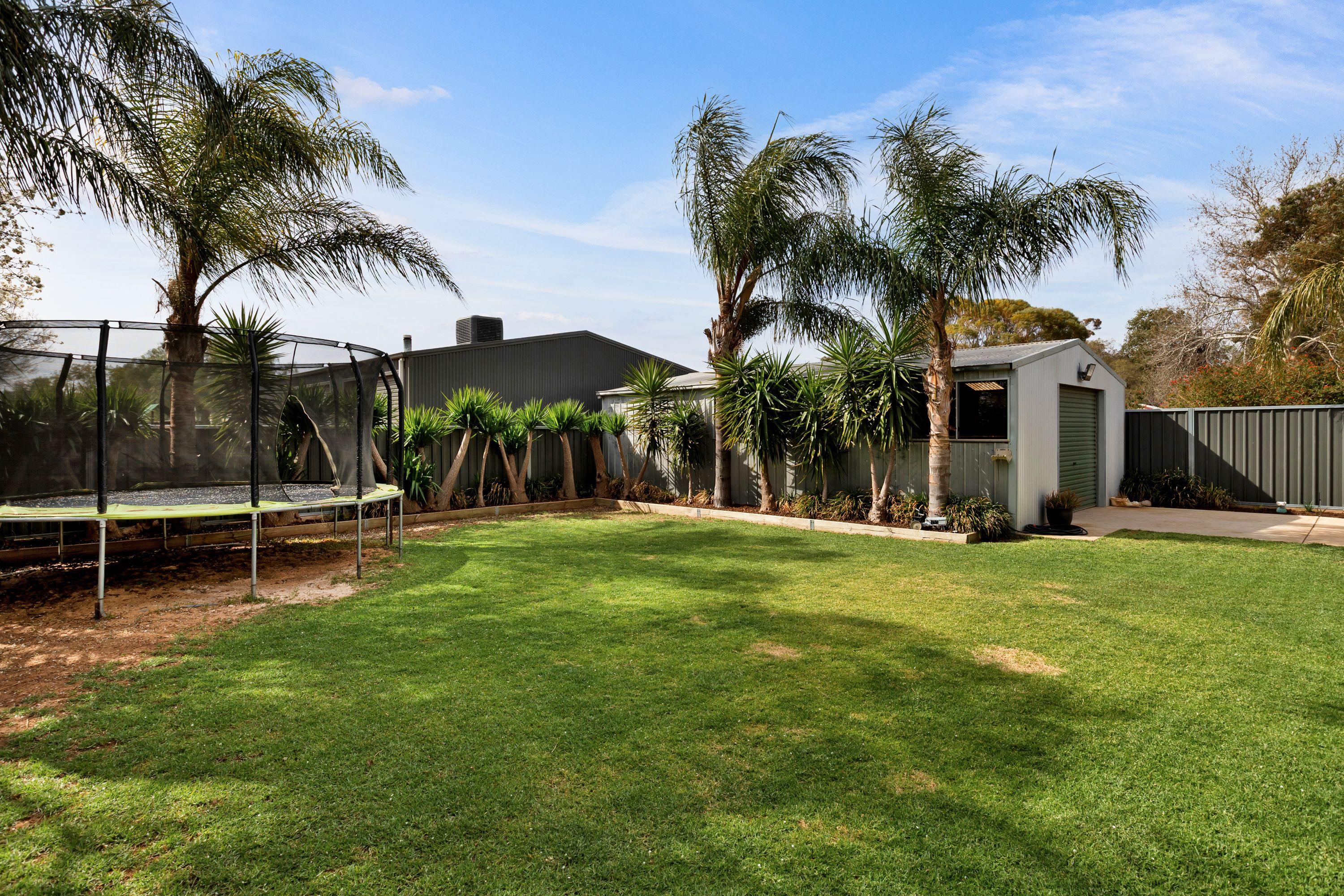 House for Sale: Merbein, VIC 3505, VIC, 3505