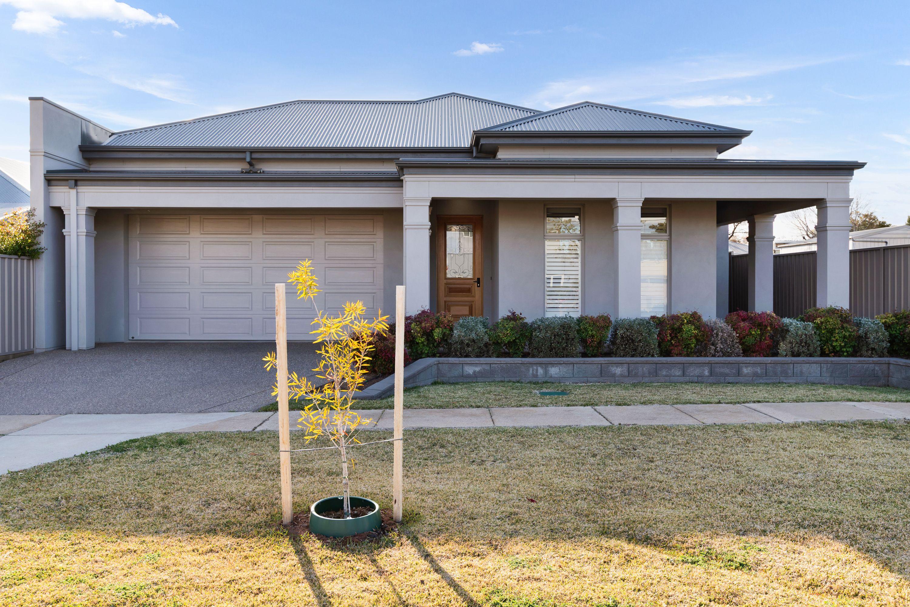 Prop-GPT: House: VIC Mildura, VIC 3500 Home For Sale