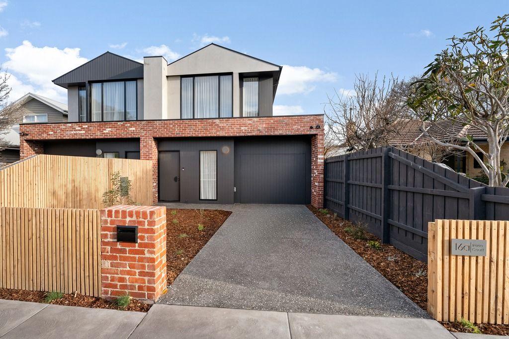 Prop-GPT: Townhouse: VIC Cheltenham, VIC 3192 Home For Sale