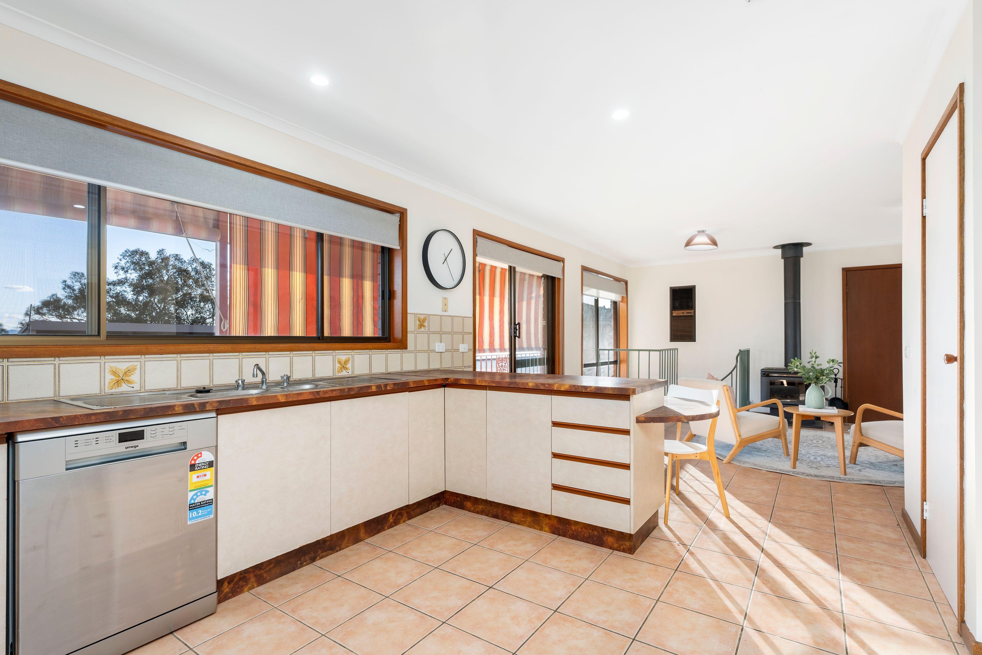 House for Sale: Lavington, NSW 2641, NSW, 2641