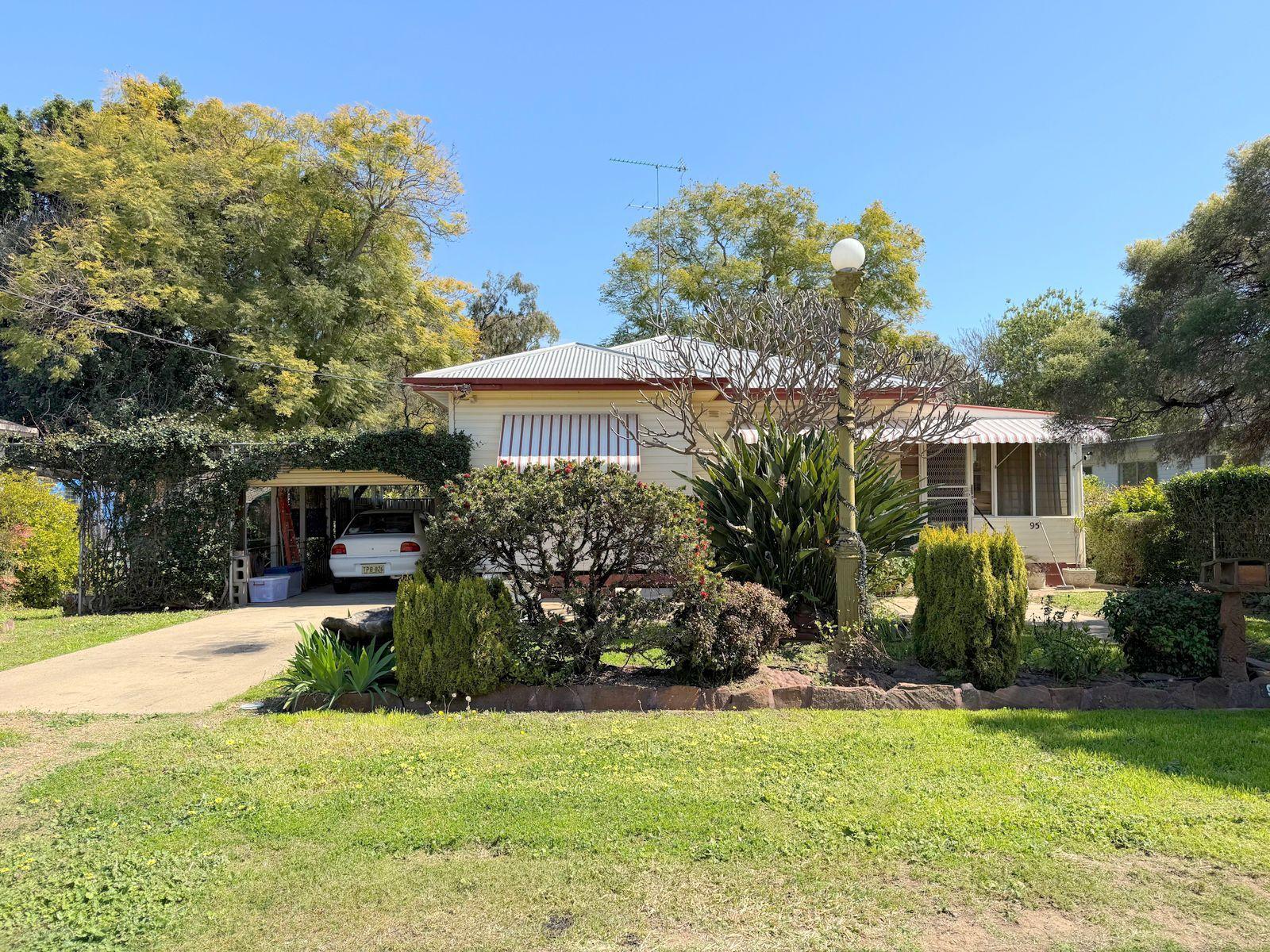 House for Sale: Moree, NSW 2400, NSW, 2400