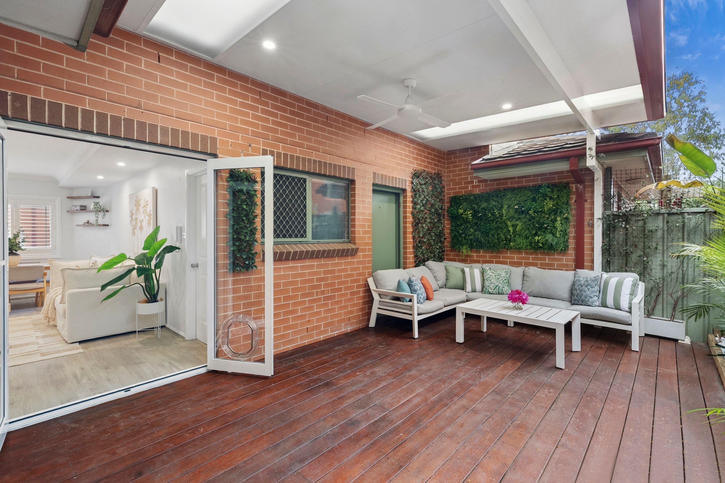 Townhouse for Sale: Gymea, NSW 2227, NSW, 2227