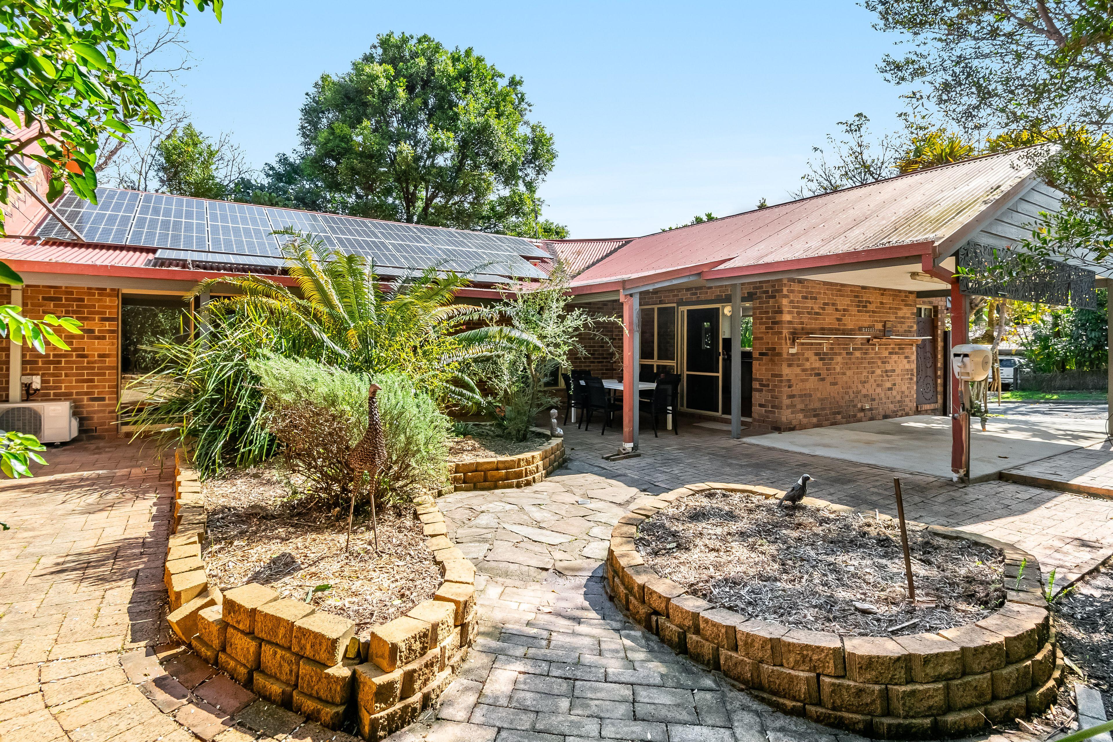 Prop-GPT: DuplexSemi-detached: NSW Byron Bay, NSW 2481 Home For Sale