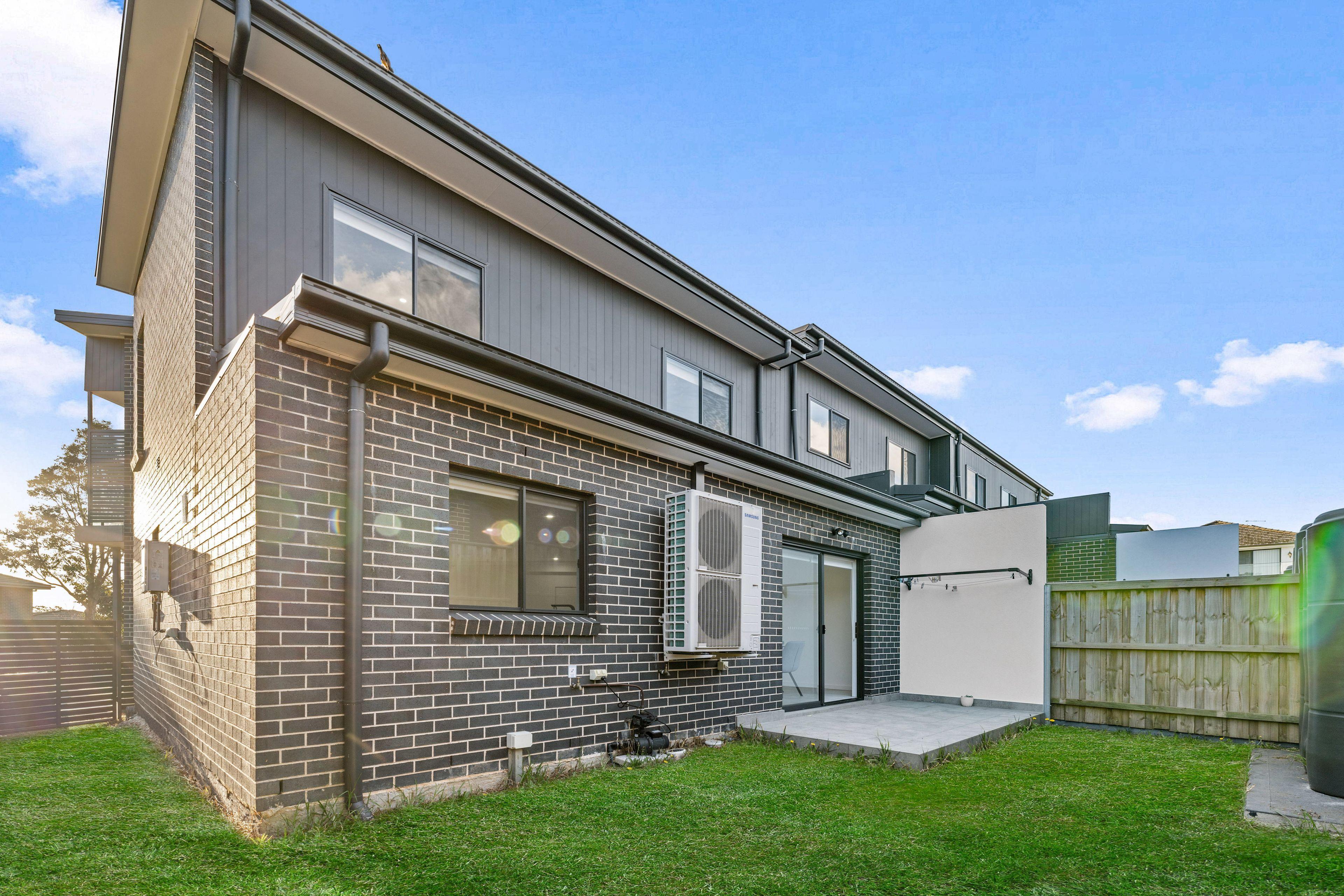 House for Sale: Minto, NSW 2566, NSW, 2566