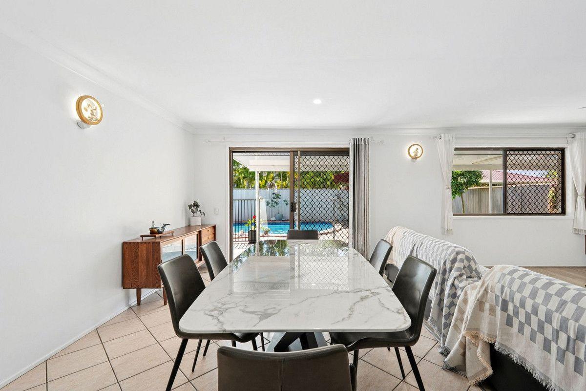 House for Sale: Broadbeach Waters, QLD 4218, QLD, 4218