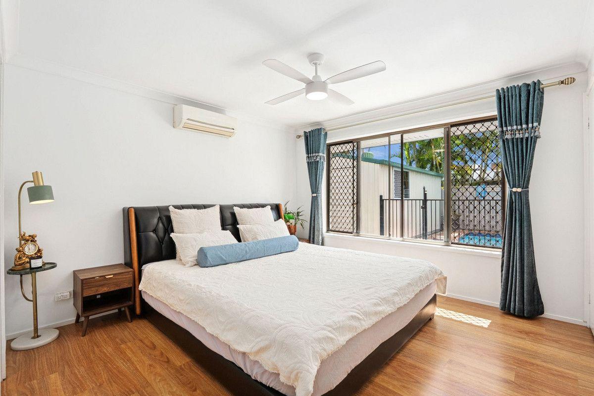 House for Sale: Broadbeach Waters, QLD 4218, QLD, 4218