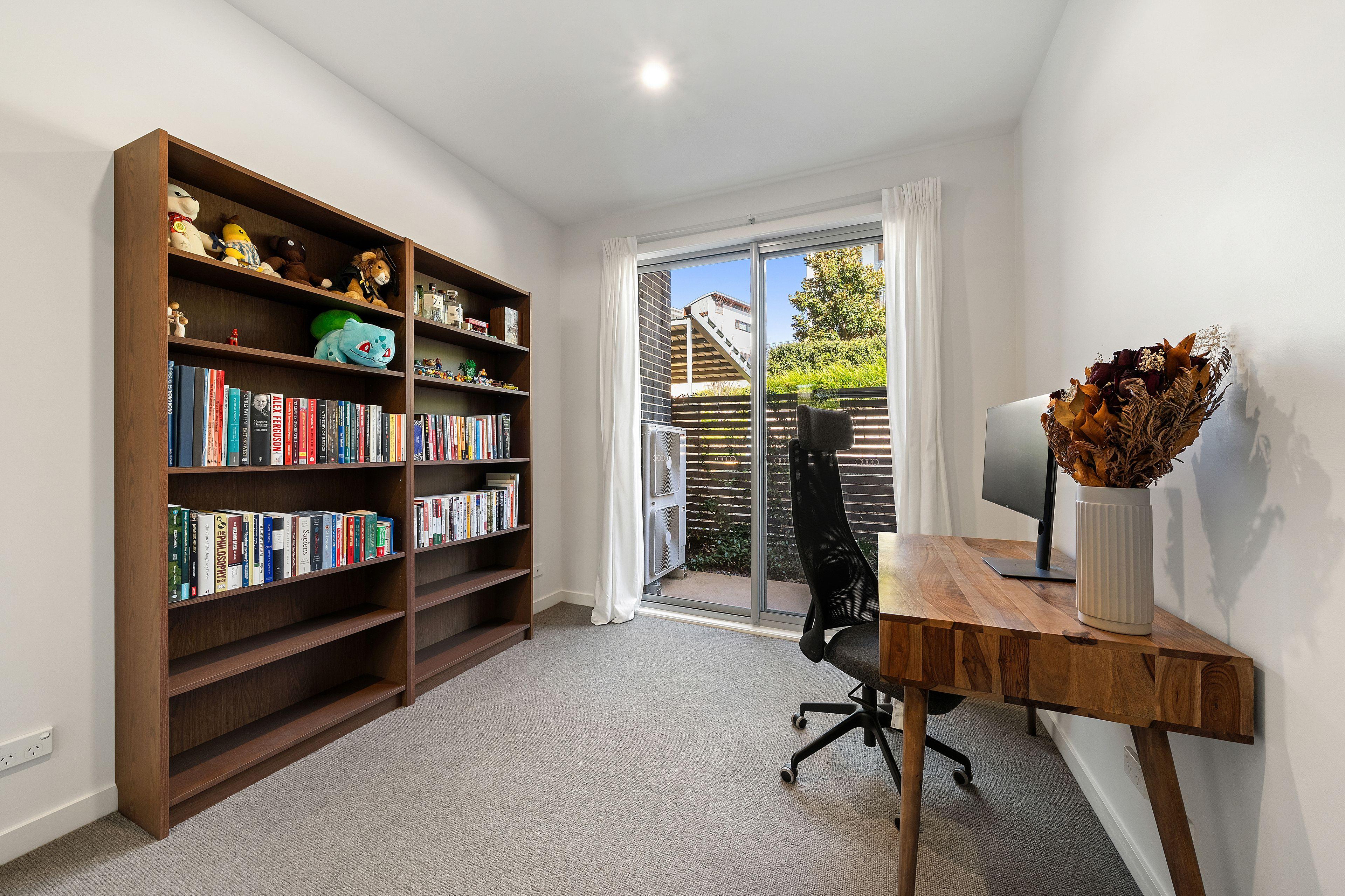 Townhouse for Sale: Fisher, ACT 2611, ACT, 2611