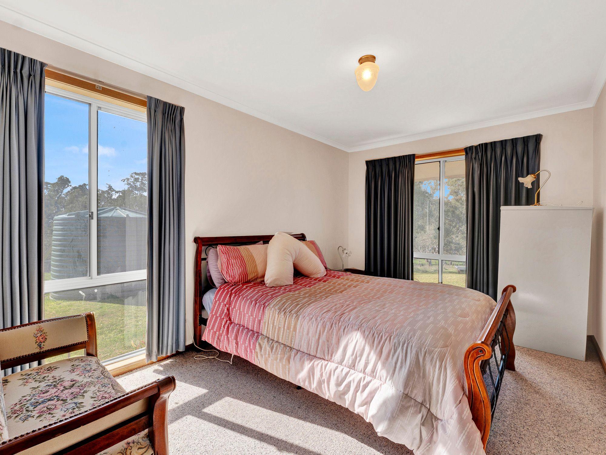 Lifestyle for Sale: Carisbrook, VIC 3464, VIC, 3464