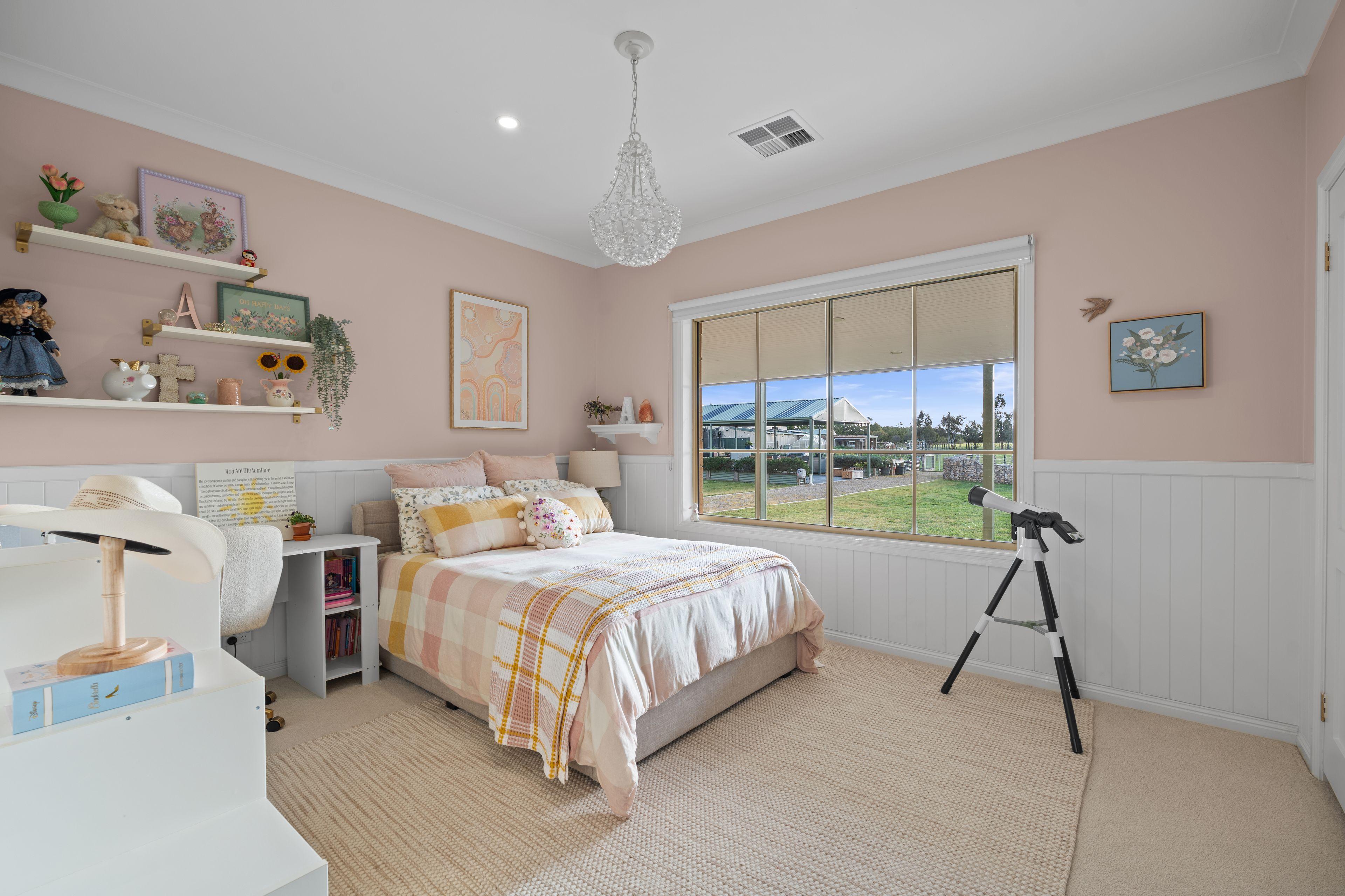 House for Sale: Oaklands Junction, VIC 3063, VIC, 3063