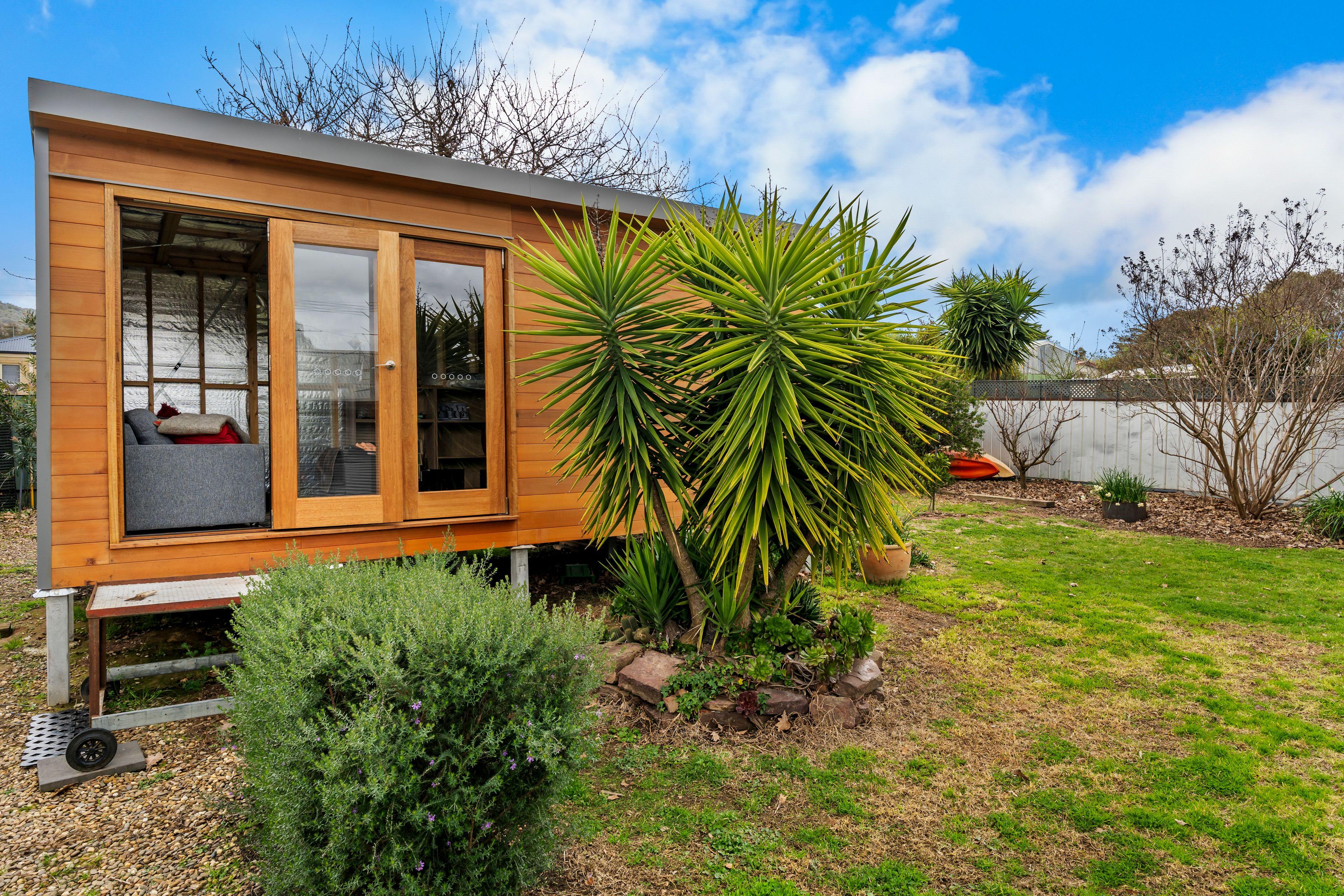 House for Sale: Glenrowan, VIC 3675, VIC, 3675