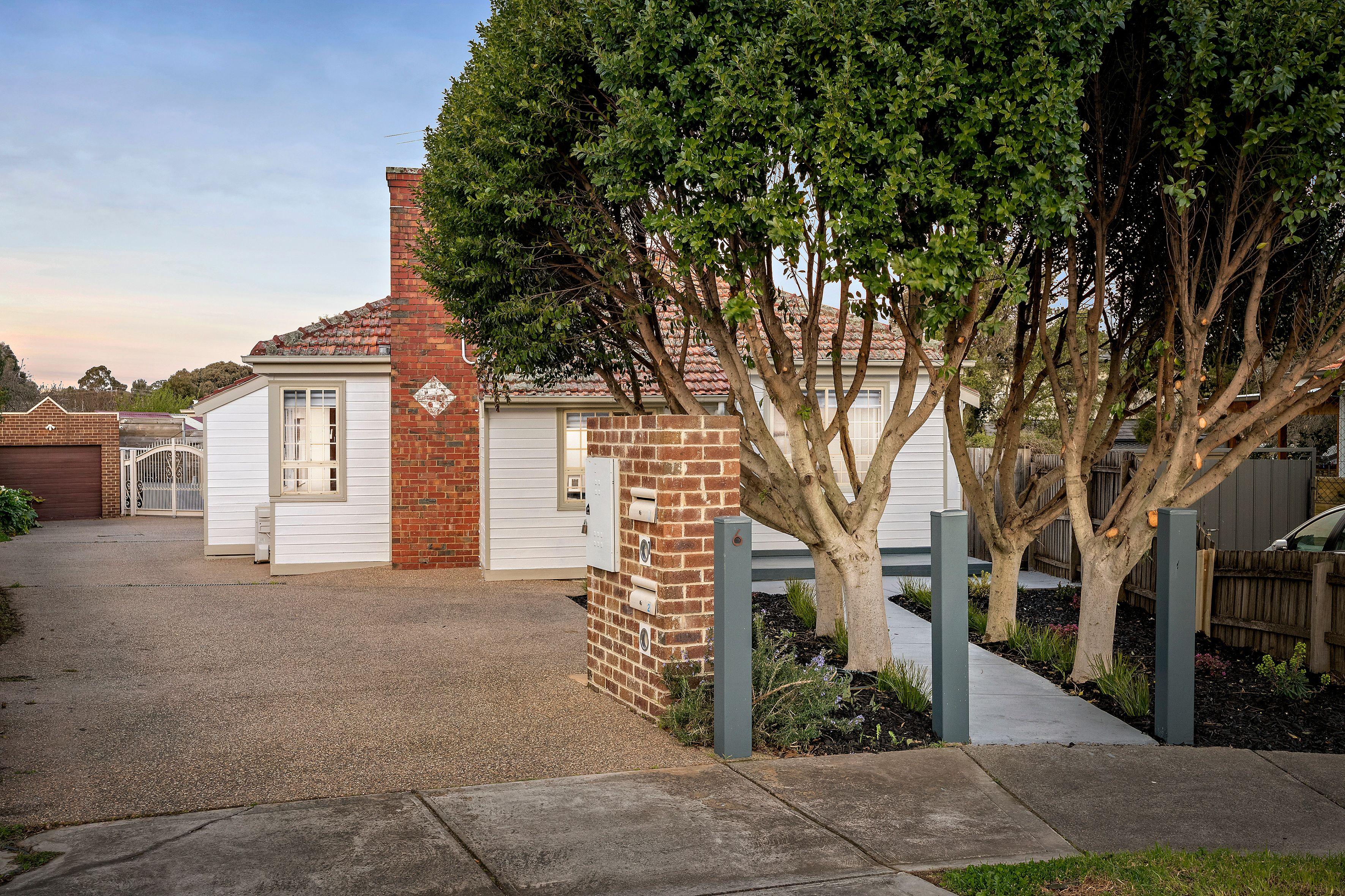 Prop-GPT: Unit: VIC Coburg North, VIC 3058 Home For Sale