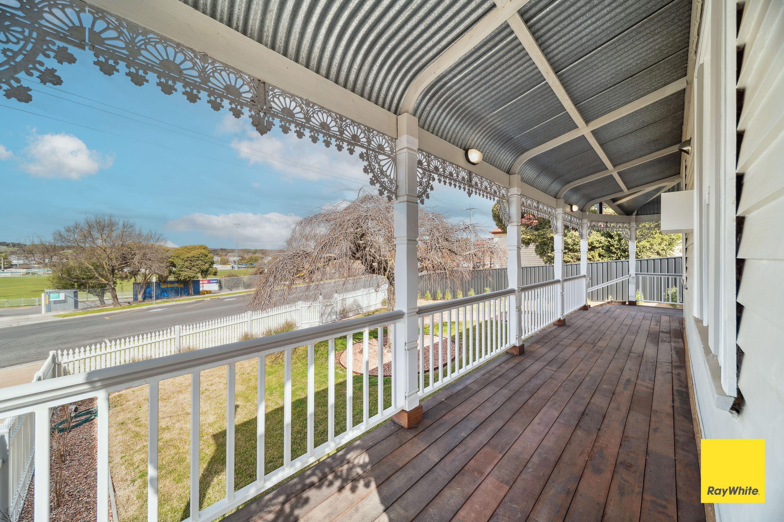House for Sale: Golden Square, VIC 3555, VIC, 3555
