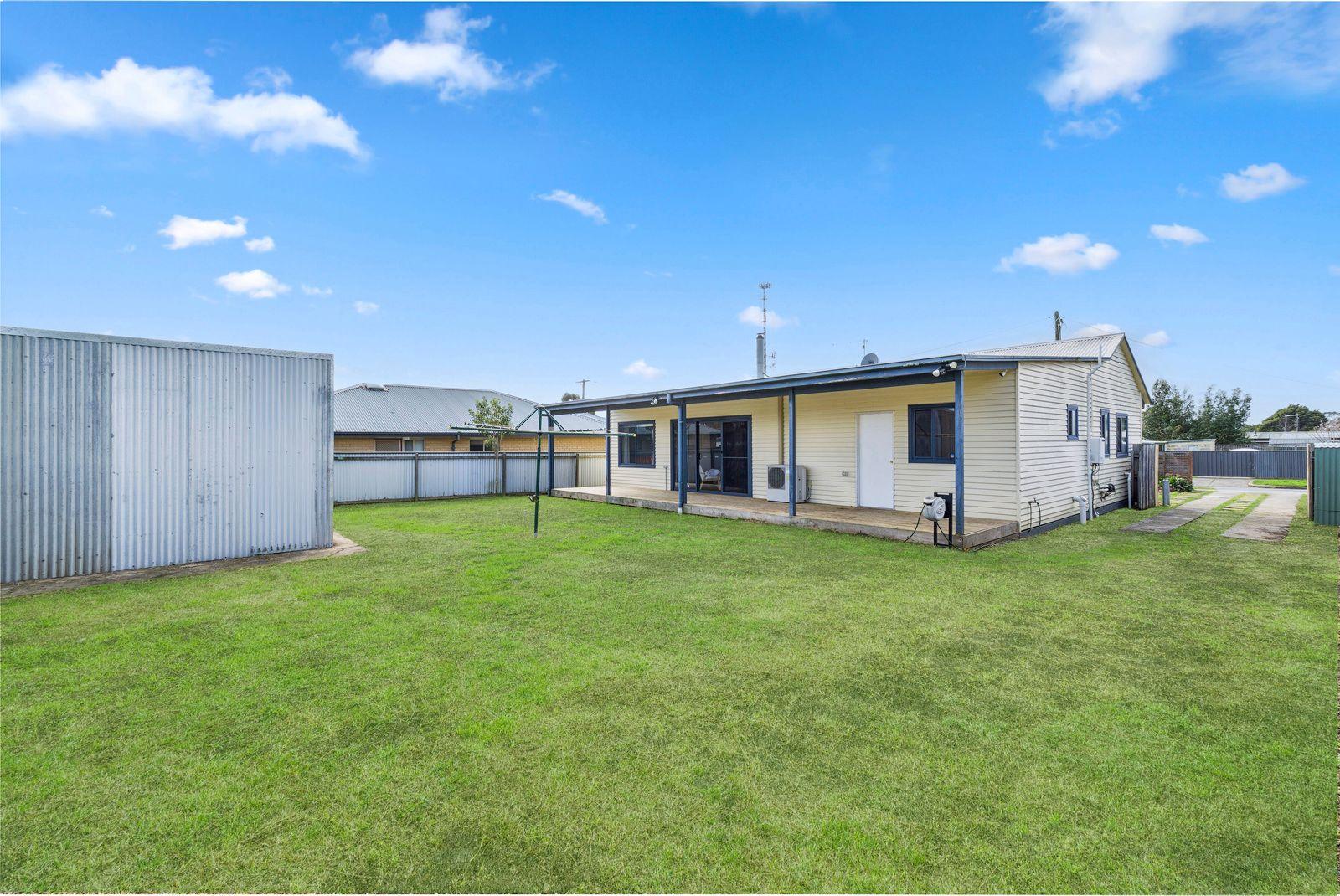House for Sale: Colac, VIC 3250, VIC, 3250