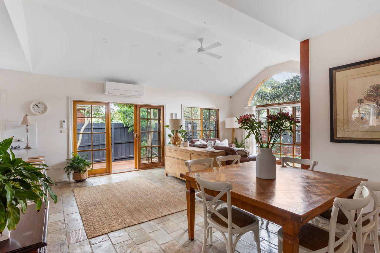 Townhouse for Sale: Bentleigh East, VIC 3165, VIC, 3165