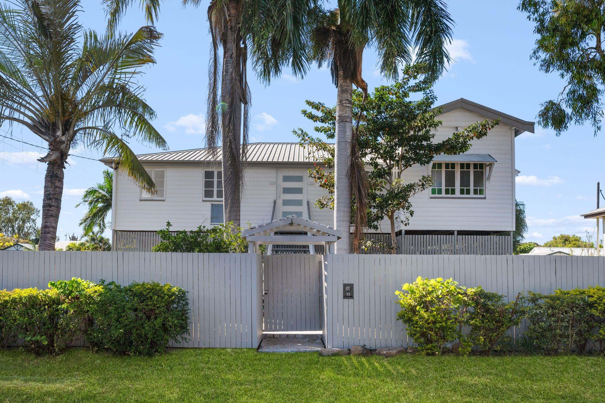Prop-GPT: House: QLD Pimlico, QLD 4812 Home For Sale