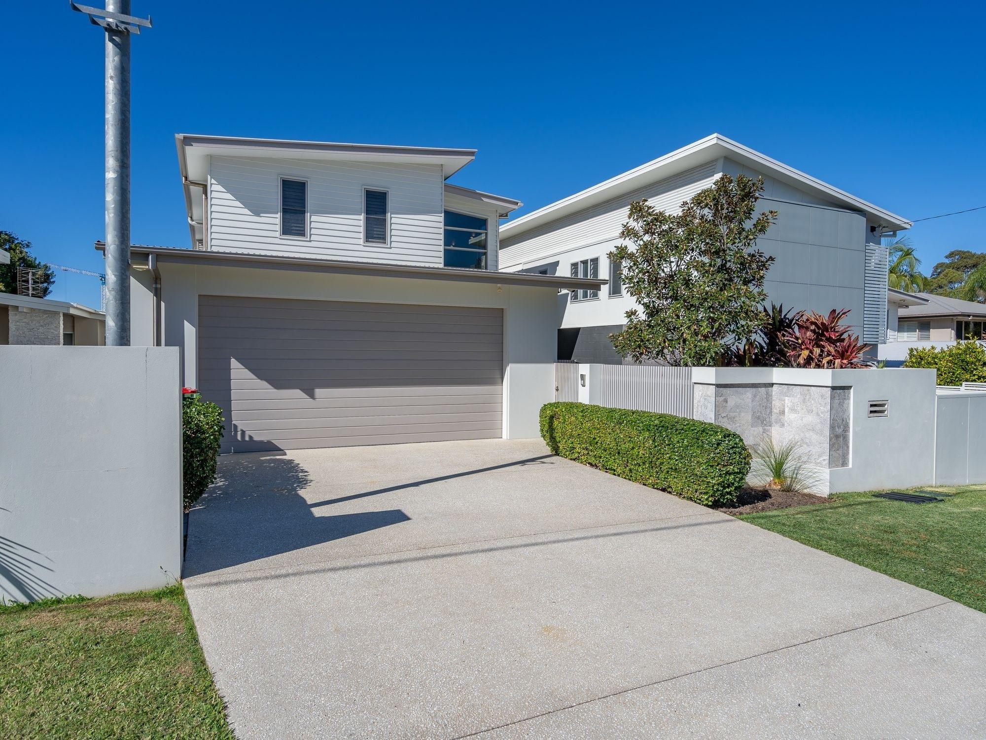 House for Sale: Labrador, QLD 4215, QLD, 4215