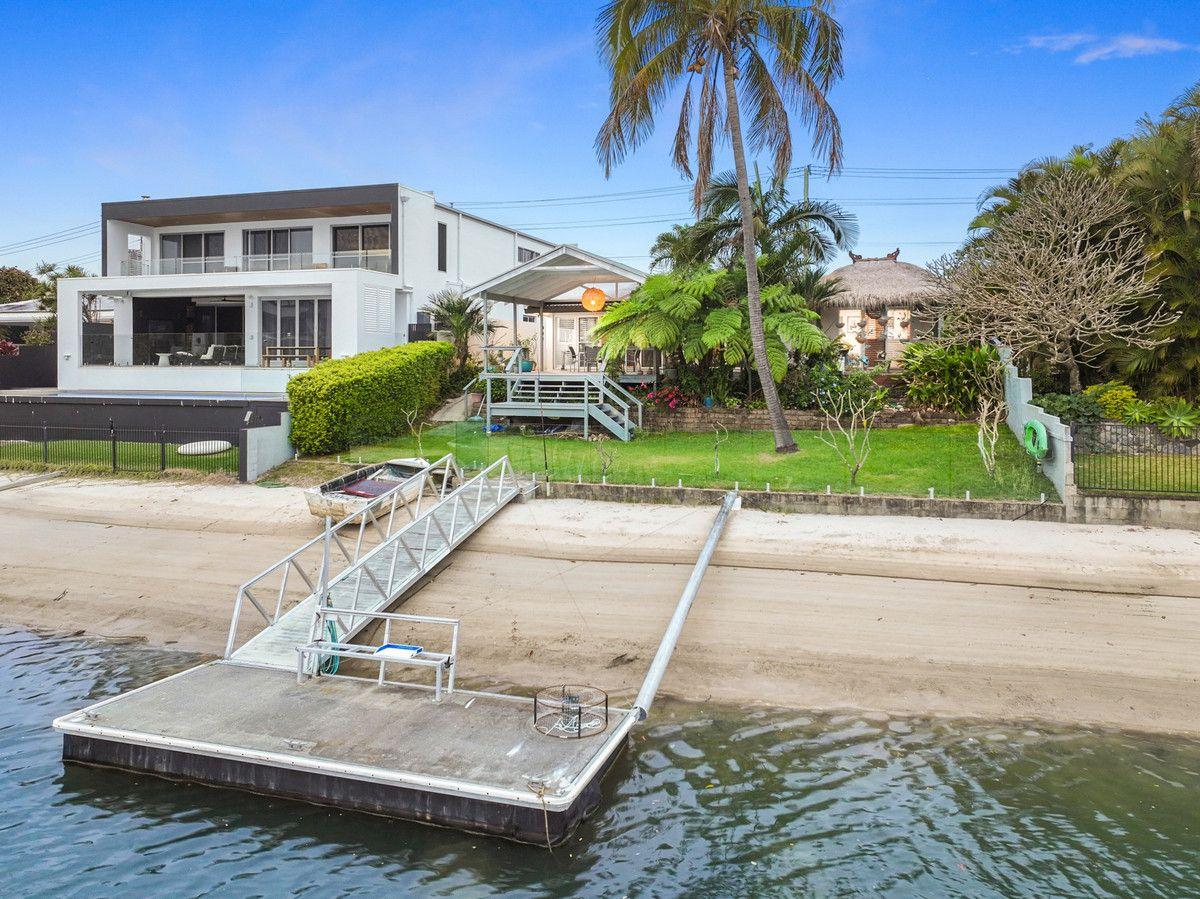 House for Sale: Broadbeach Waters, QLD 4218, QLD, 4218