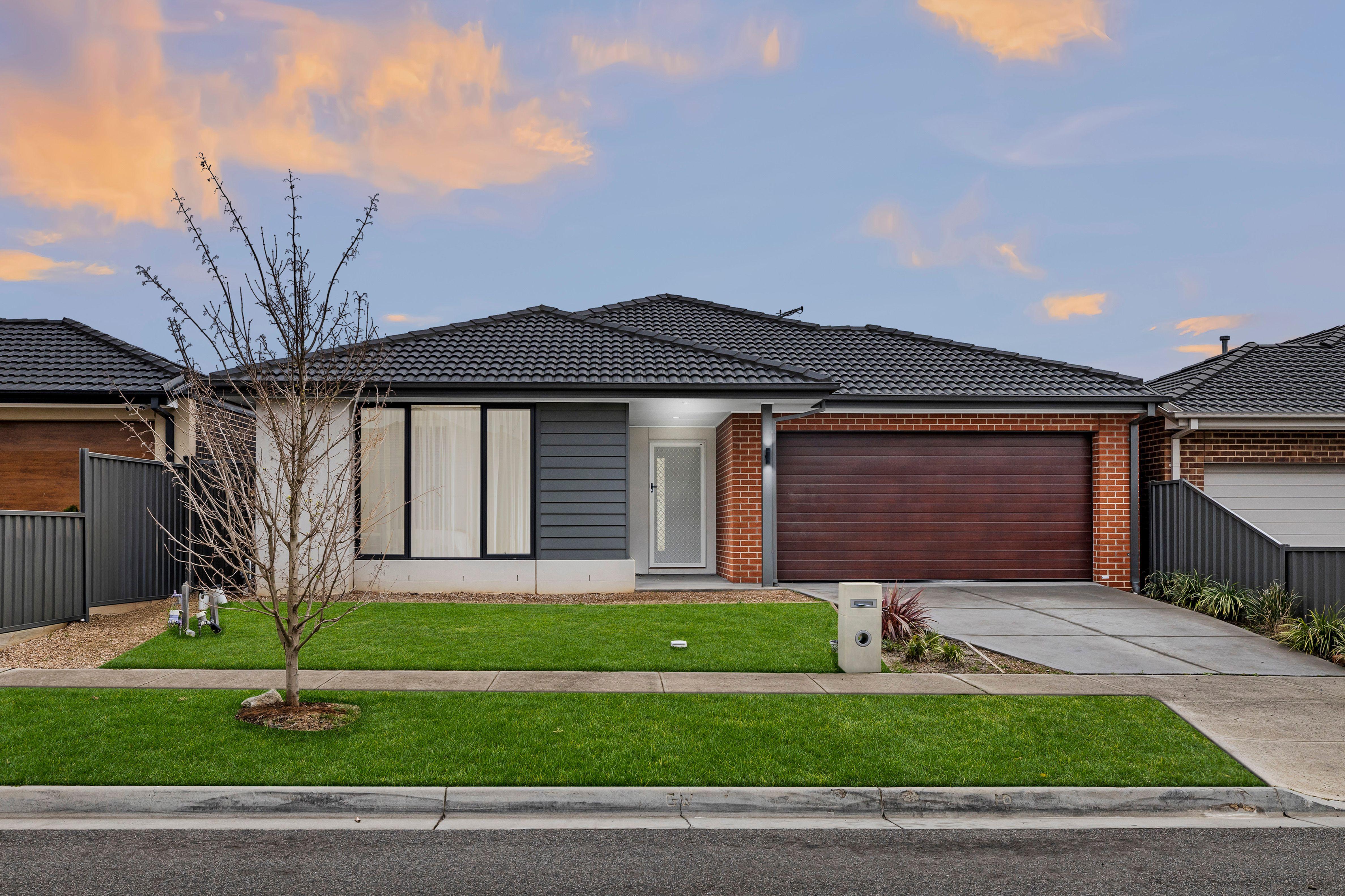Prop-GPT: House: VIC Wollert, VIC 3750 Home For Sale